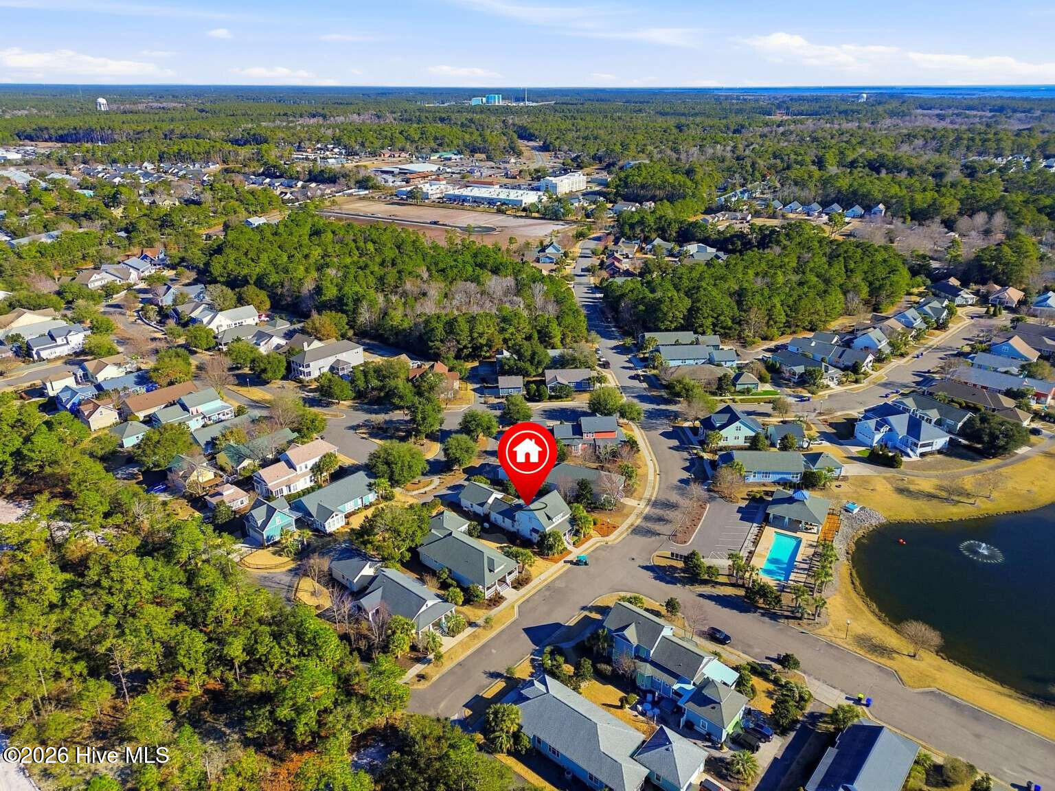 100552752 | Photo 51