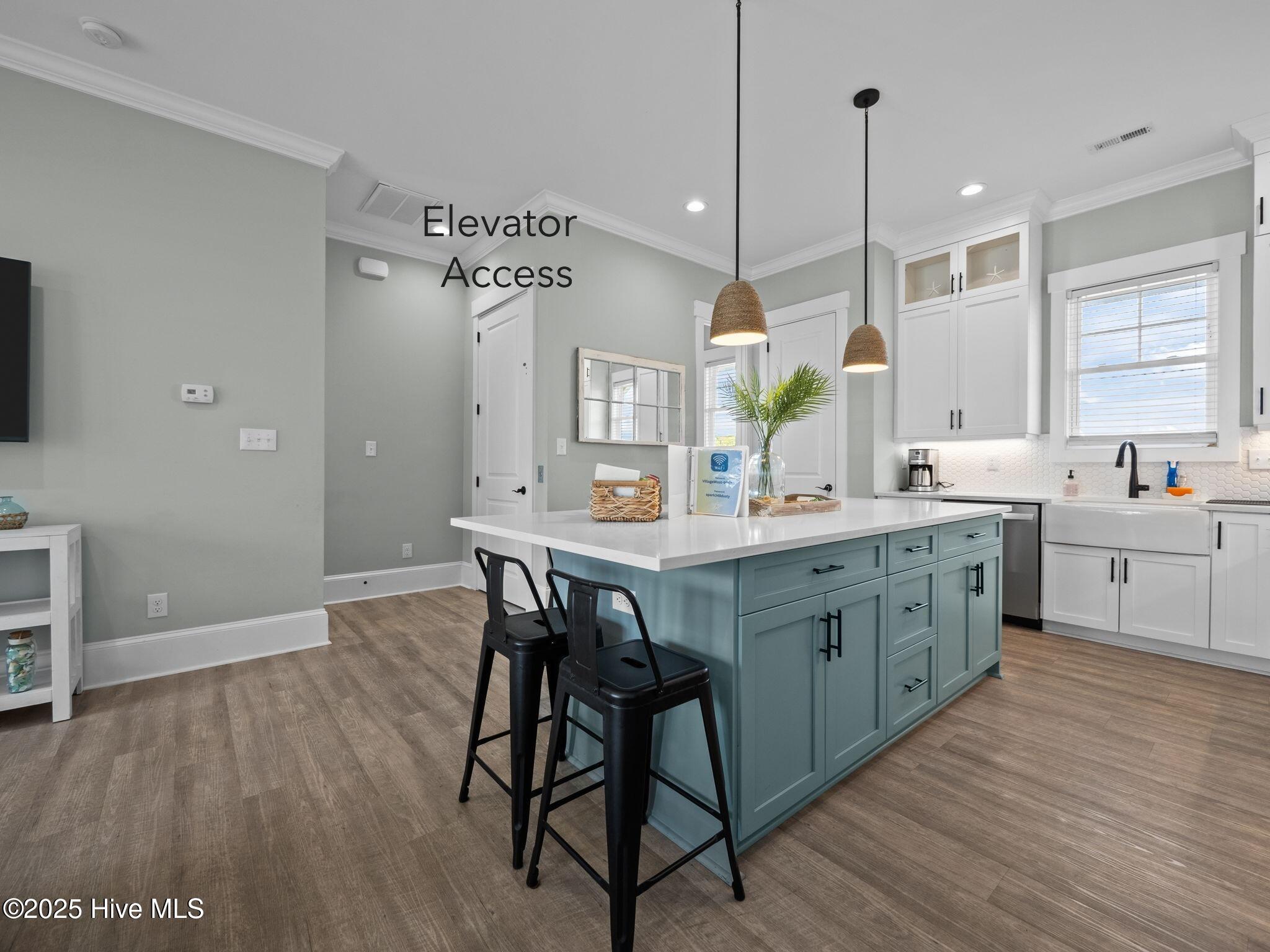 100535582 | Photo 29