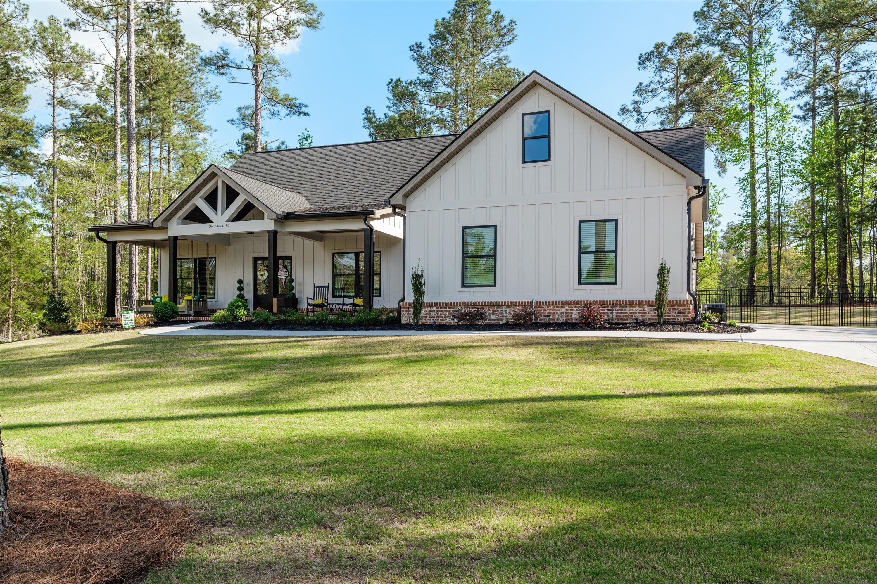 005-P1965493