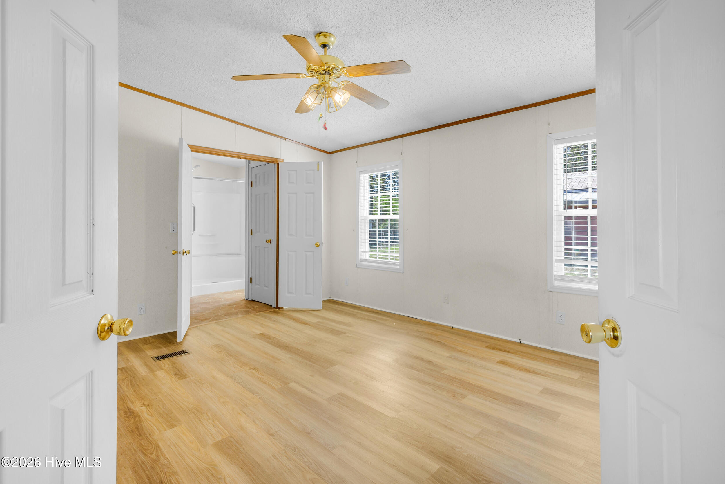 275 Bayleaf 