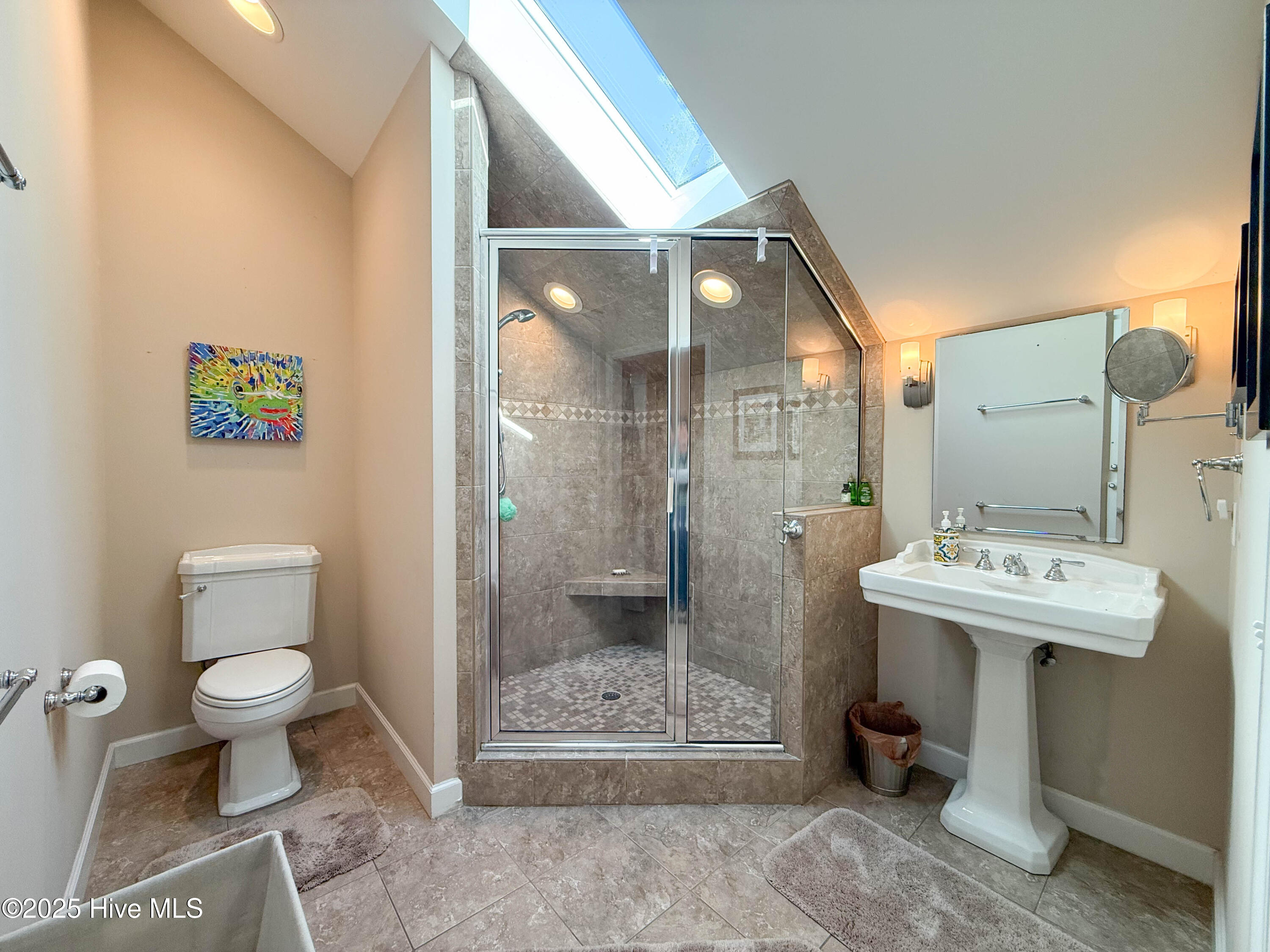 100538841 | Photo 39