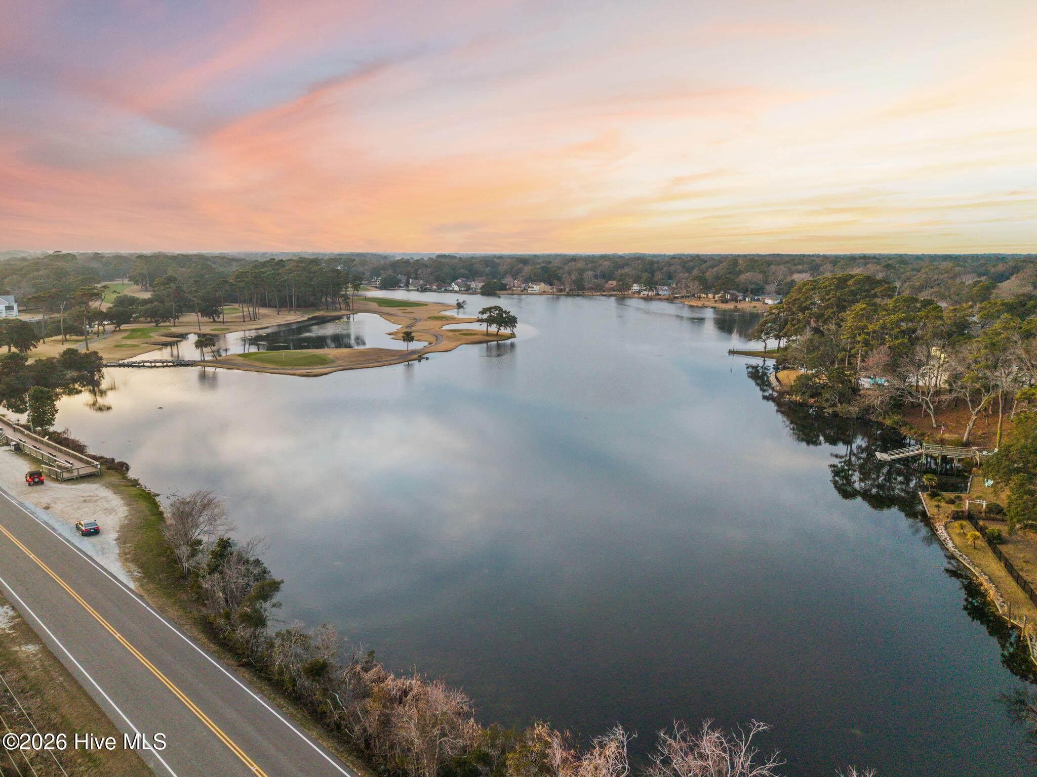 100547883 | Photo 41