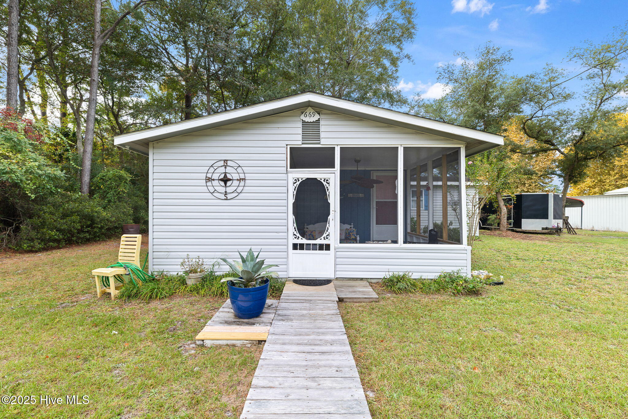 5-web-or-mls-GI - 669 Gervais St SE - Li