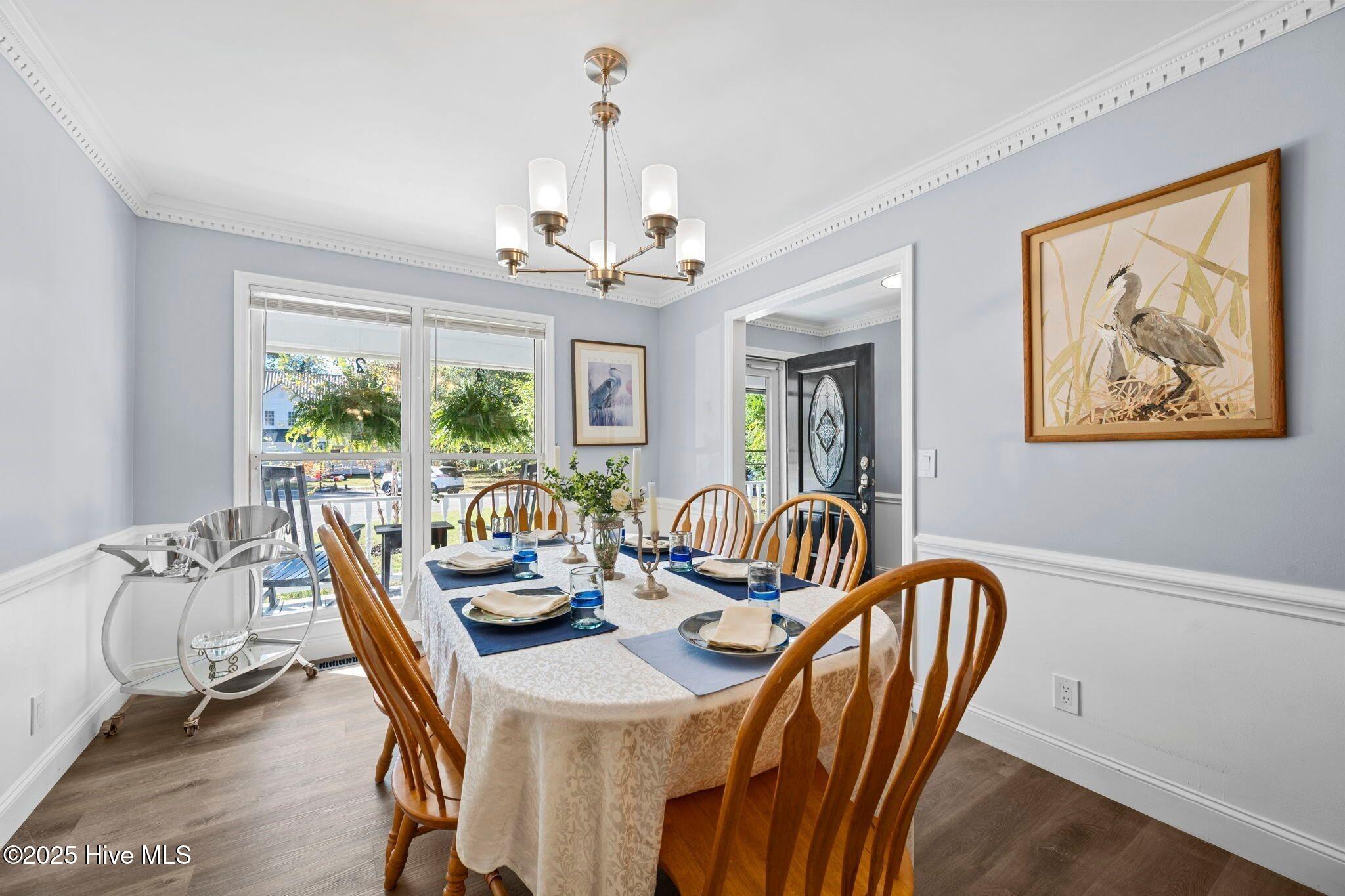 100563455 | Photo 13