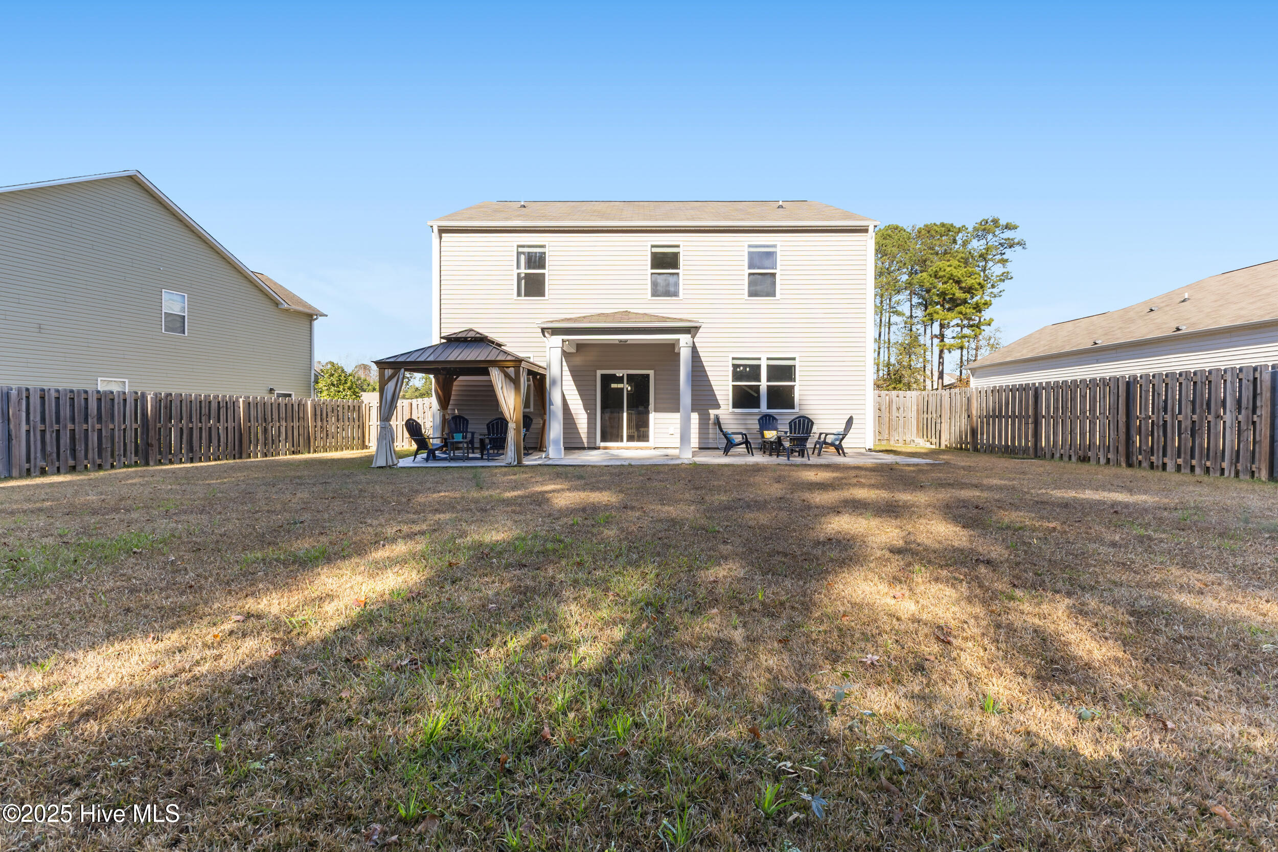 100545034 | Photo 31