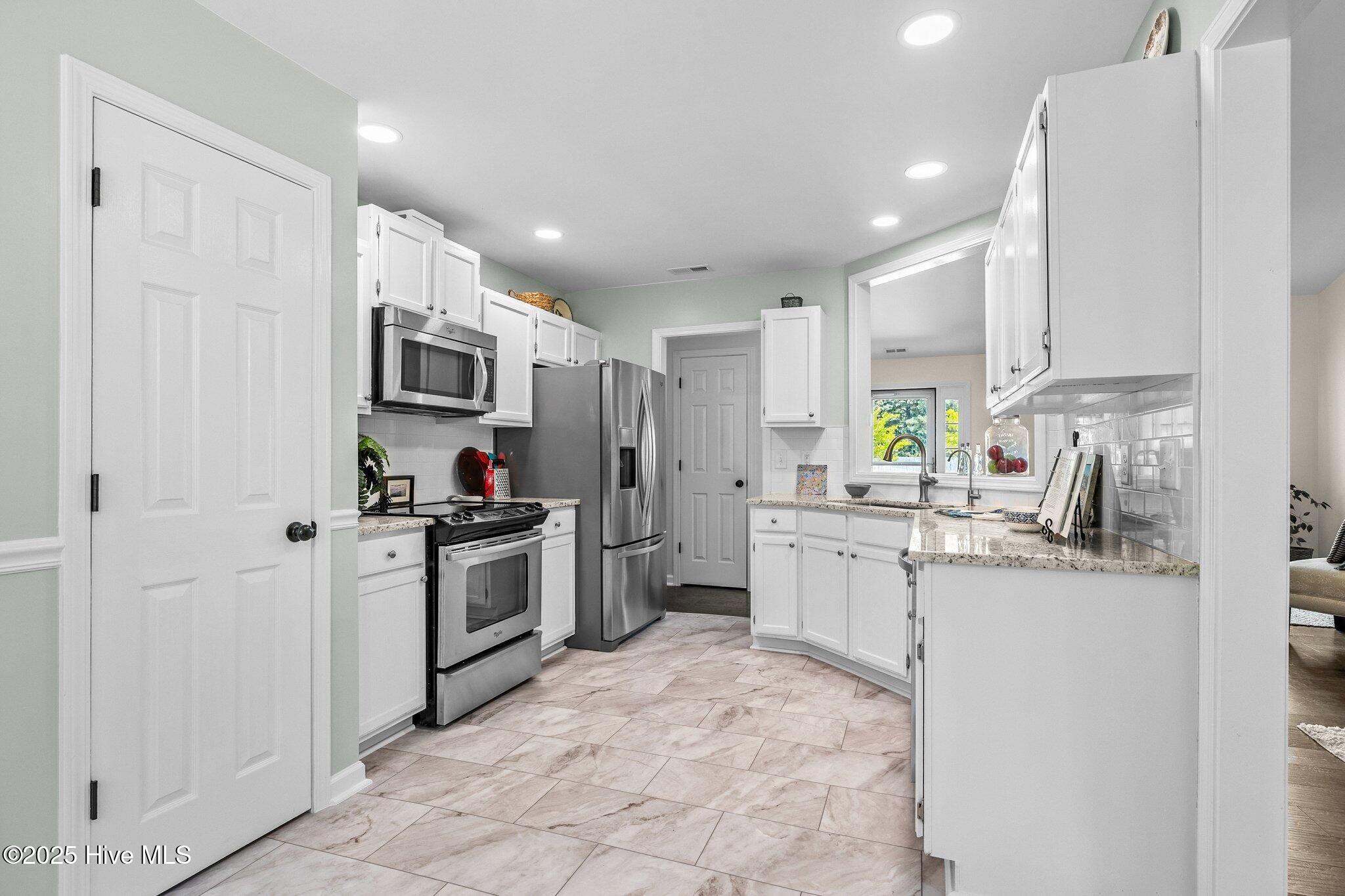 Homes for sale in Newport, NC | 242 Bobbys Dr, Newport, NC 28570 | MLS# 100519310