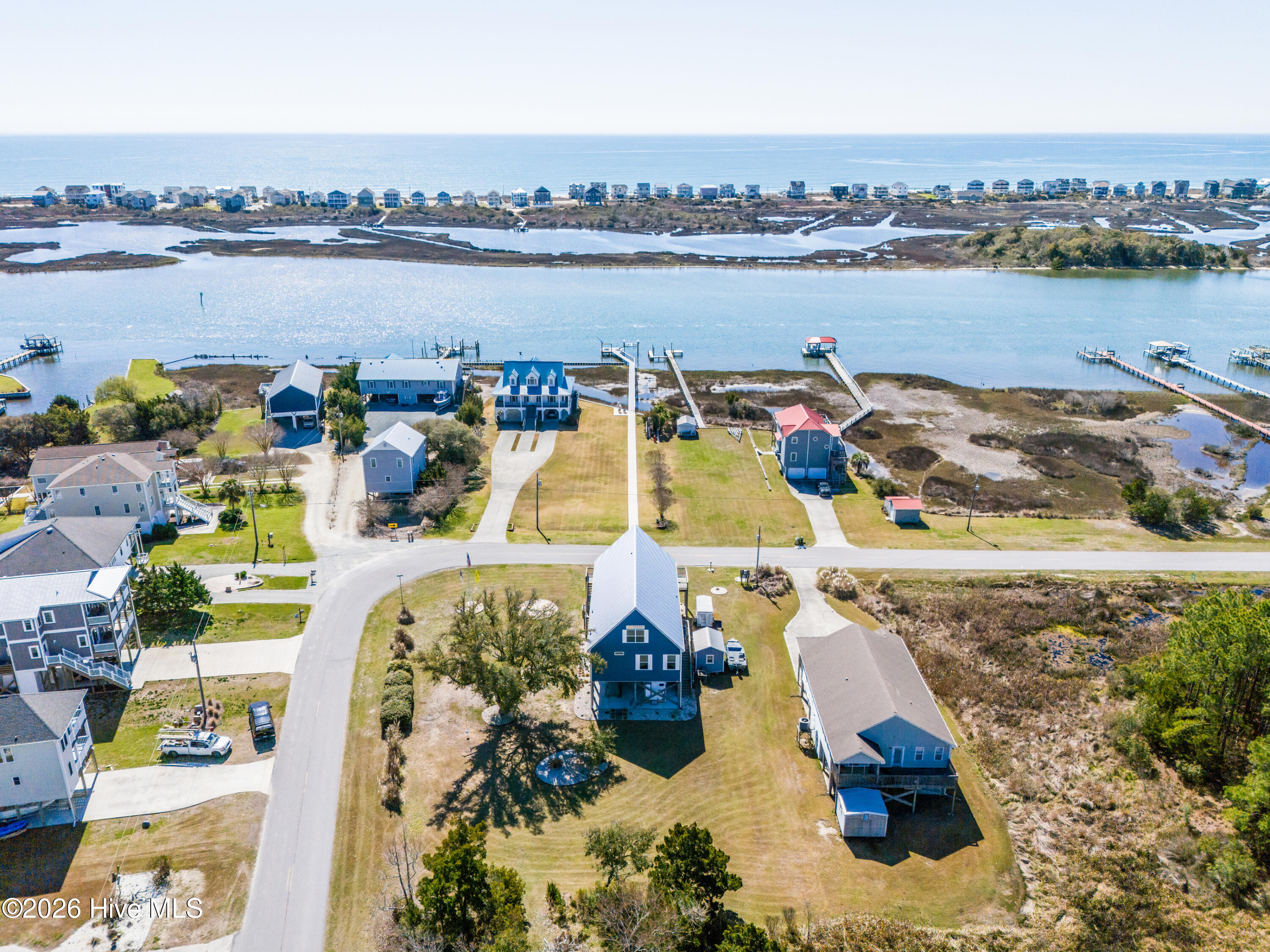 100562204 | Photo 71