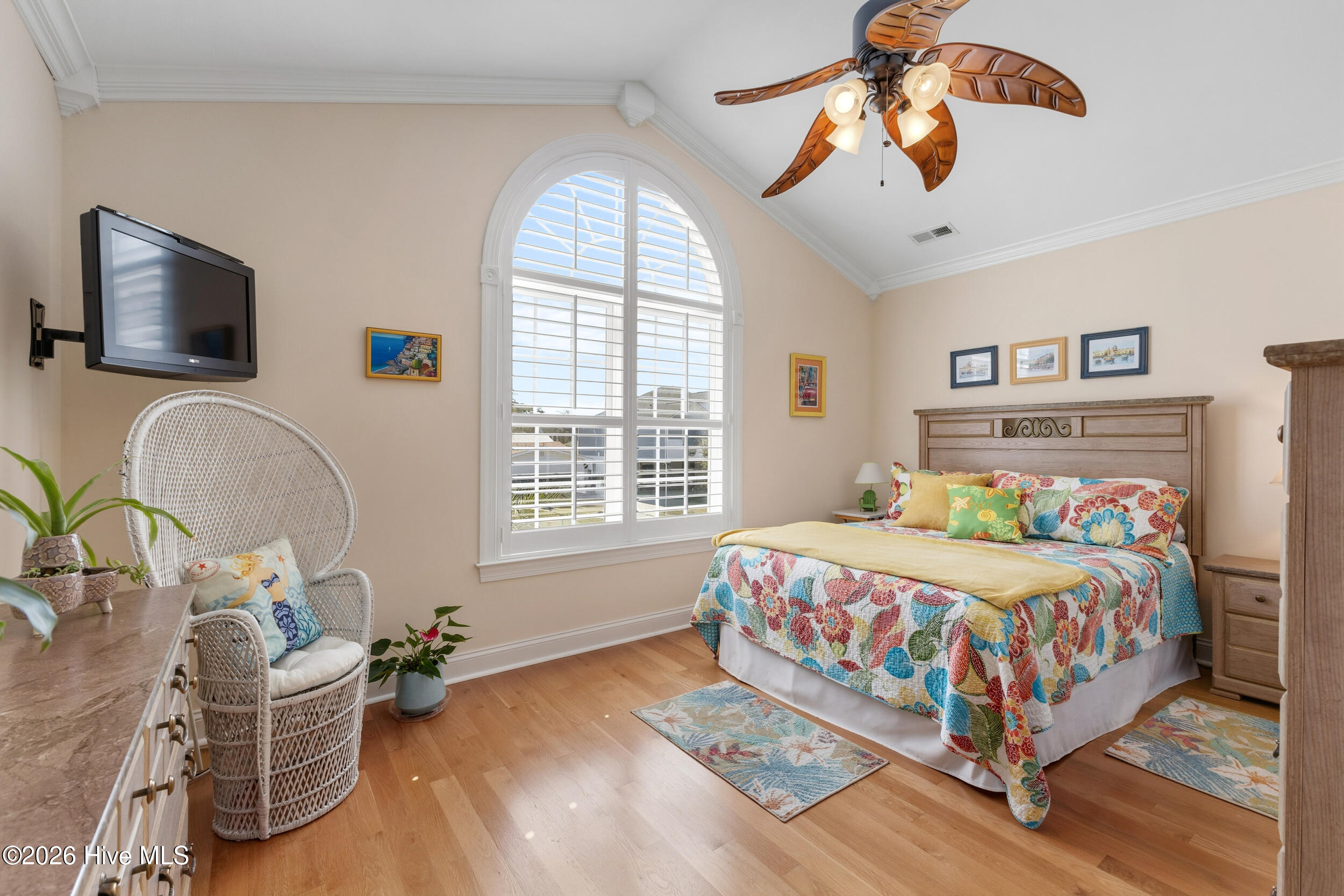 100564508 | Photo 17