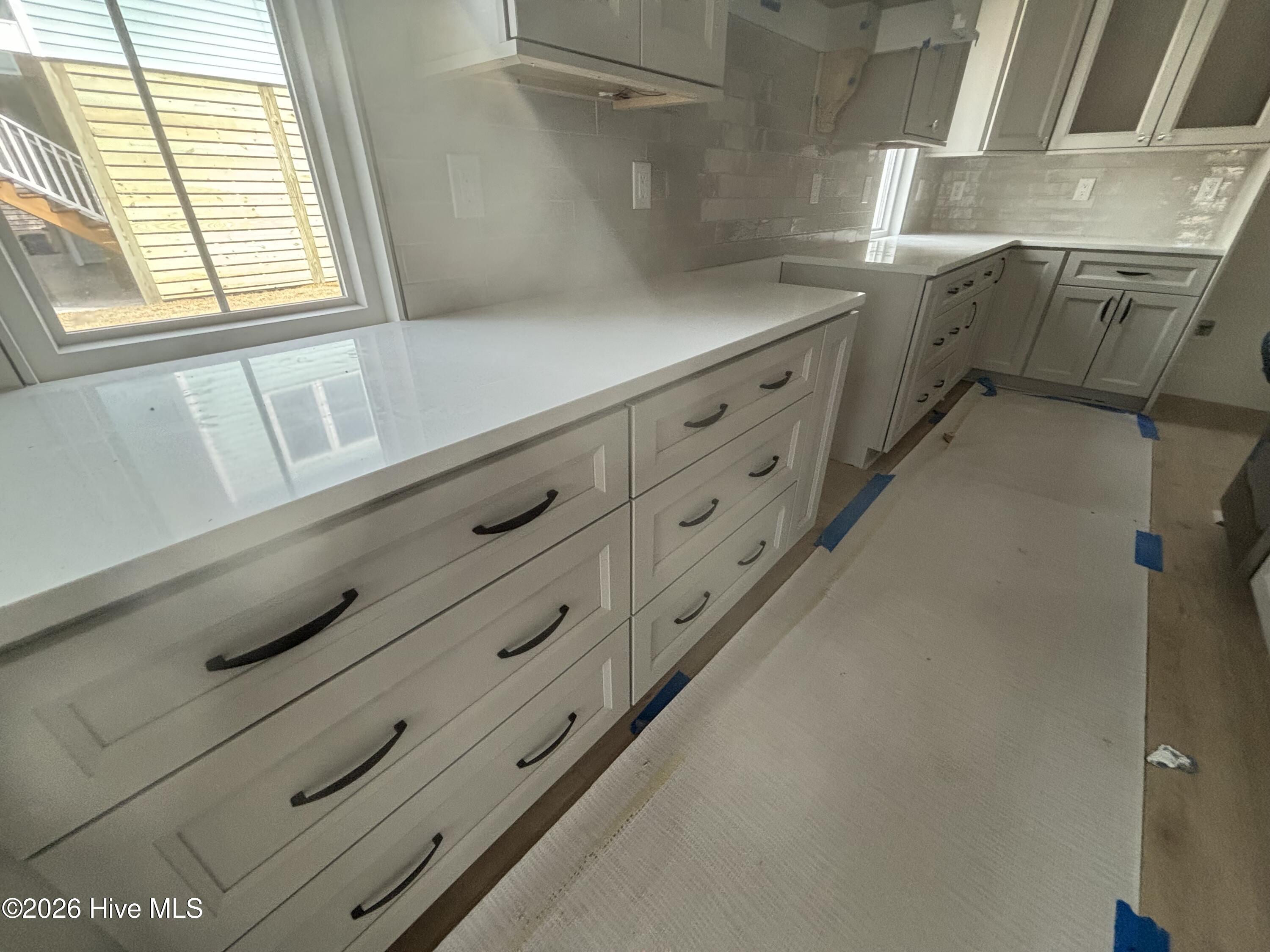 100516675 | Photo 78