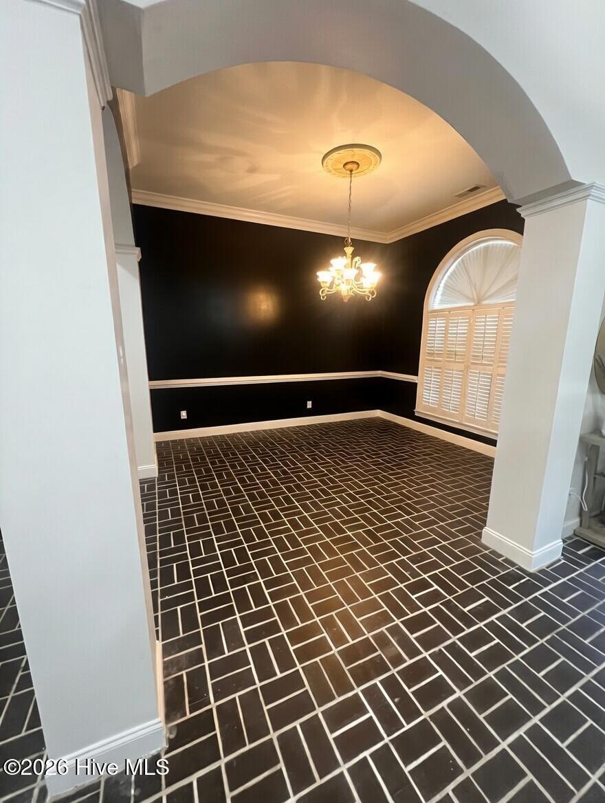 100563366 | Photo 10