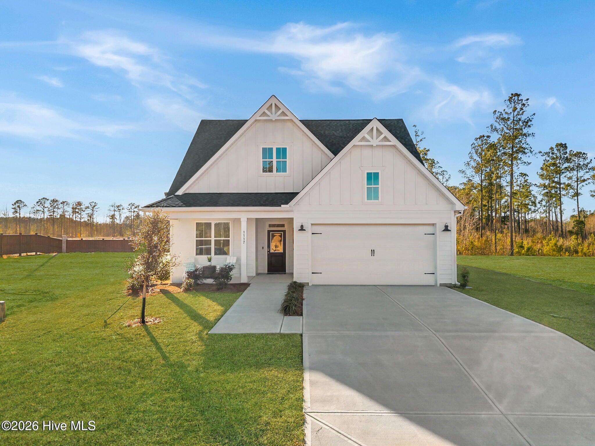 2012 Red Woodpeckers Court image