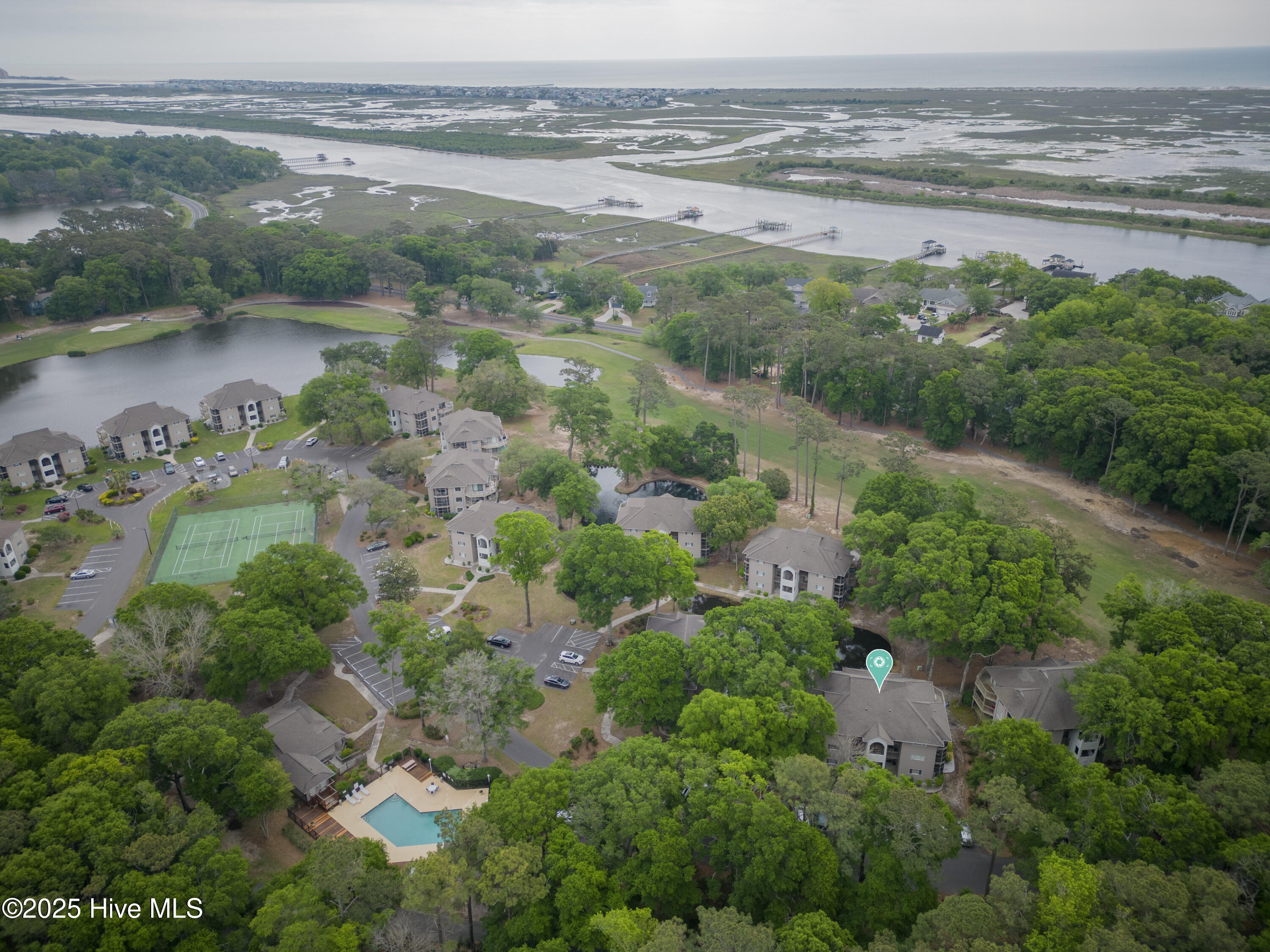 100508575 | Photo 33