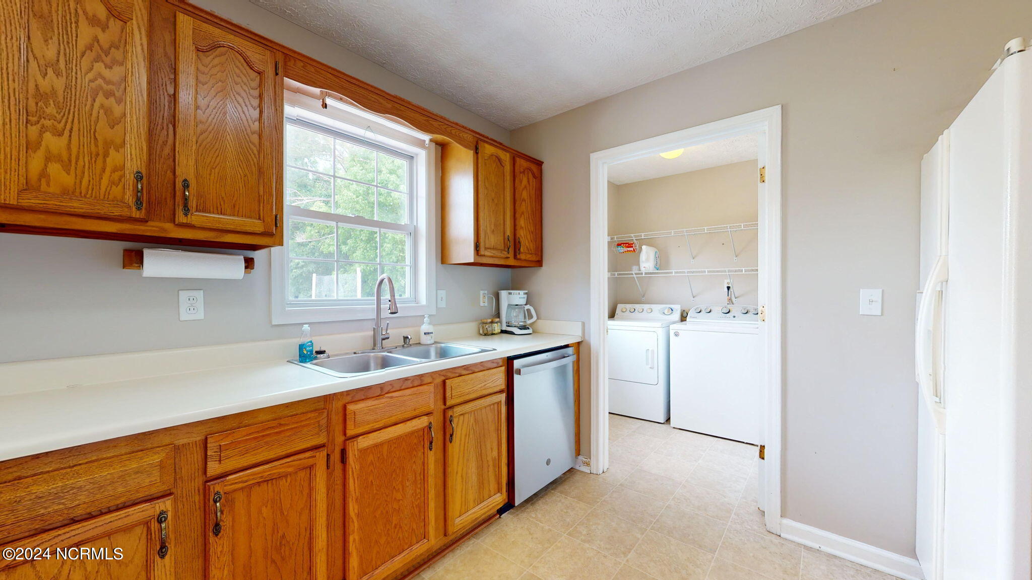 177 Avis Drive,Newport
