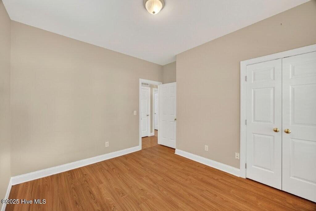 100535369 | Photo 27