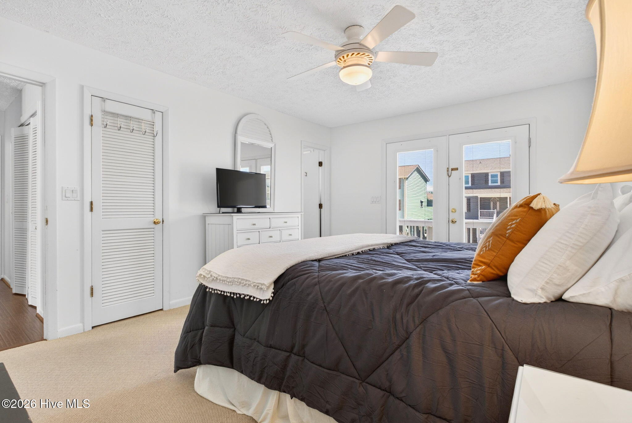 100566511 | Photo 29