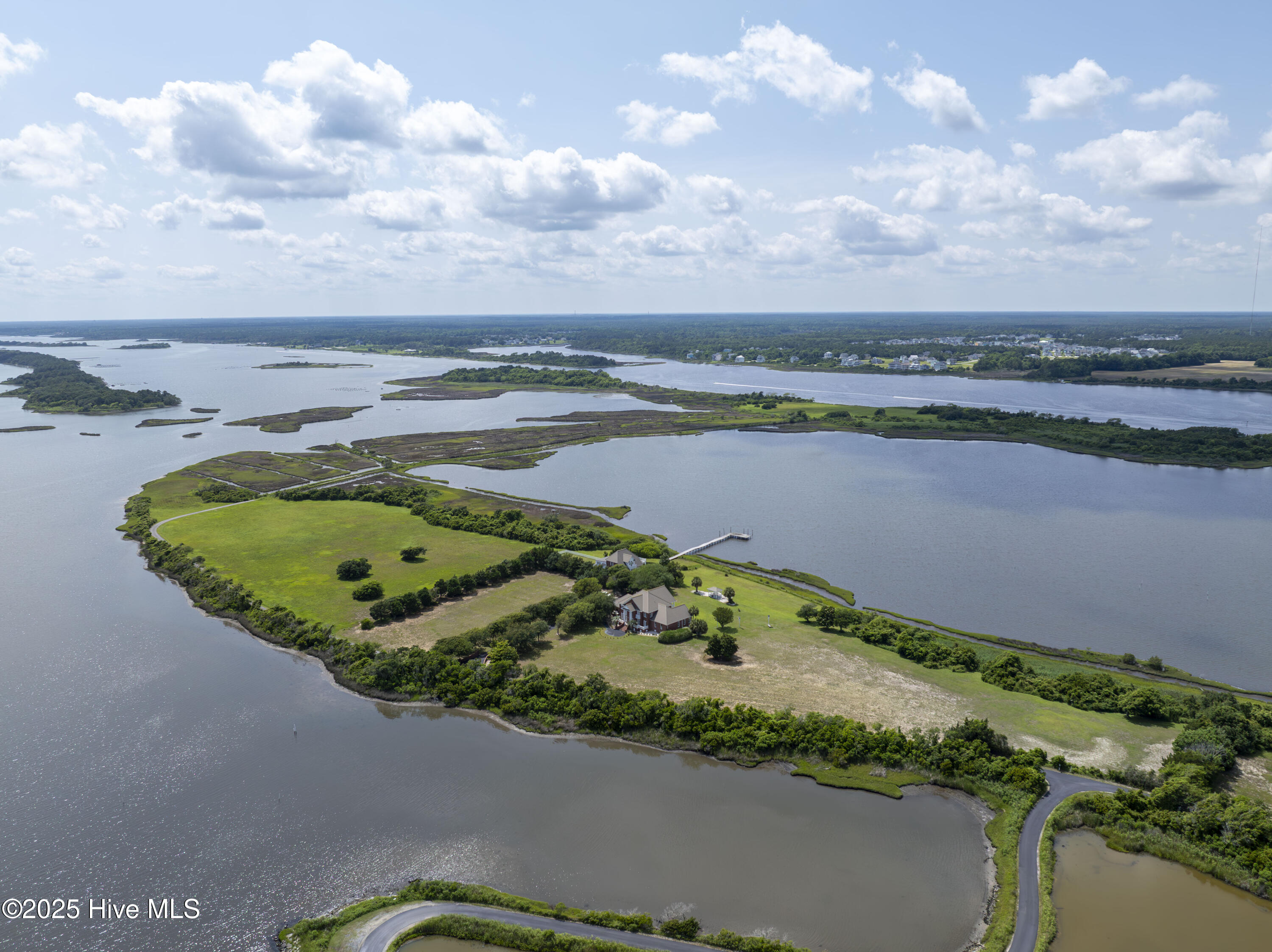 100512986 | Photo 79