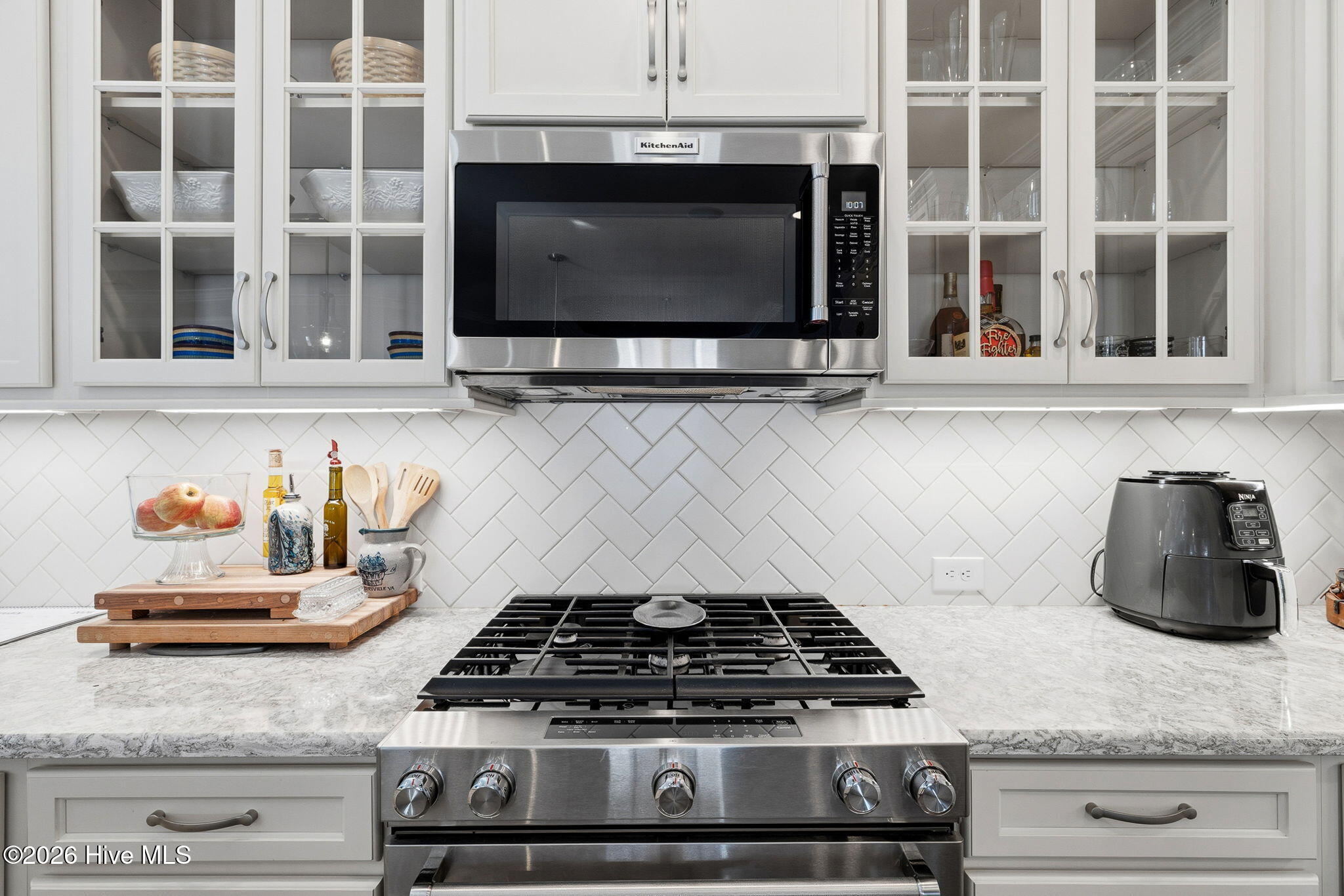 100554353 | Photo 21