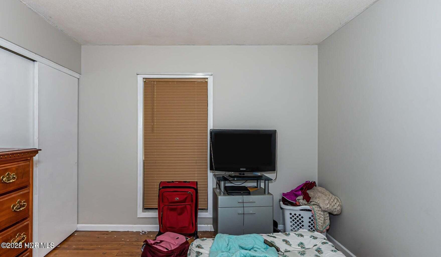 100547417 | Photo 23