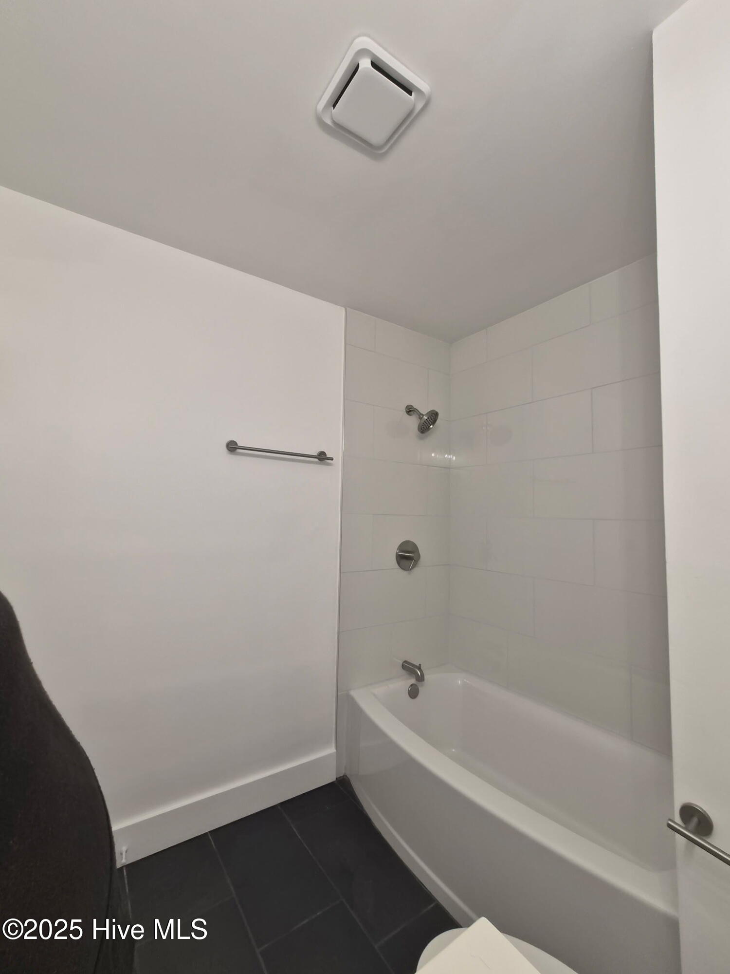 100539723 | Photo 26