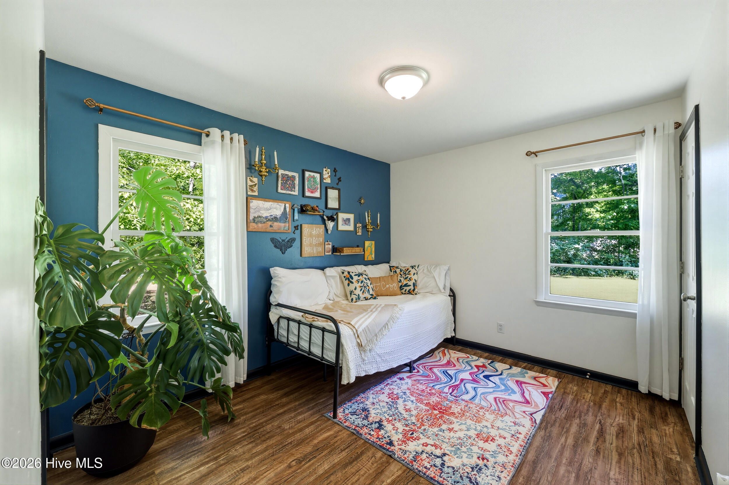 18 -356 holland dr, interior