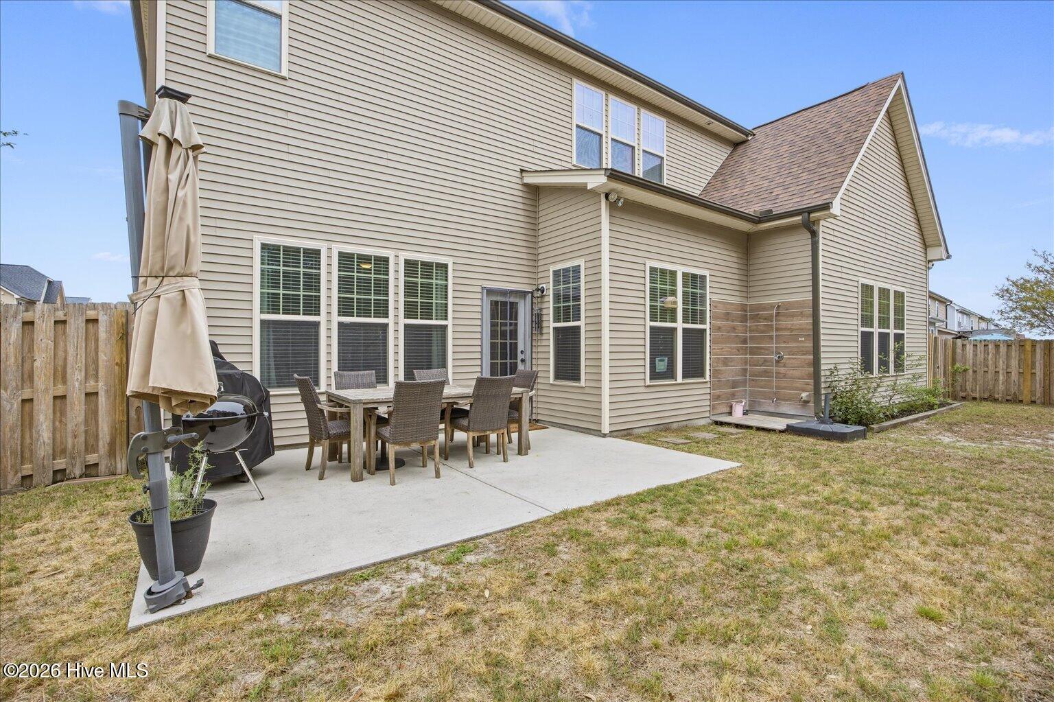 100565930 | Photo 49