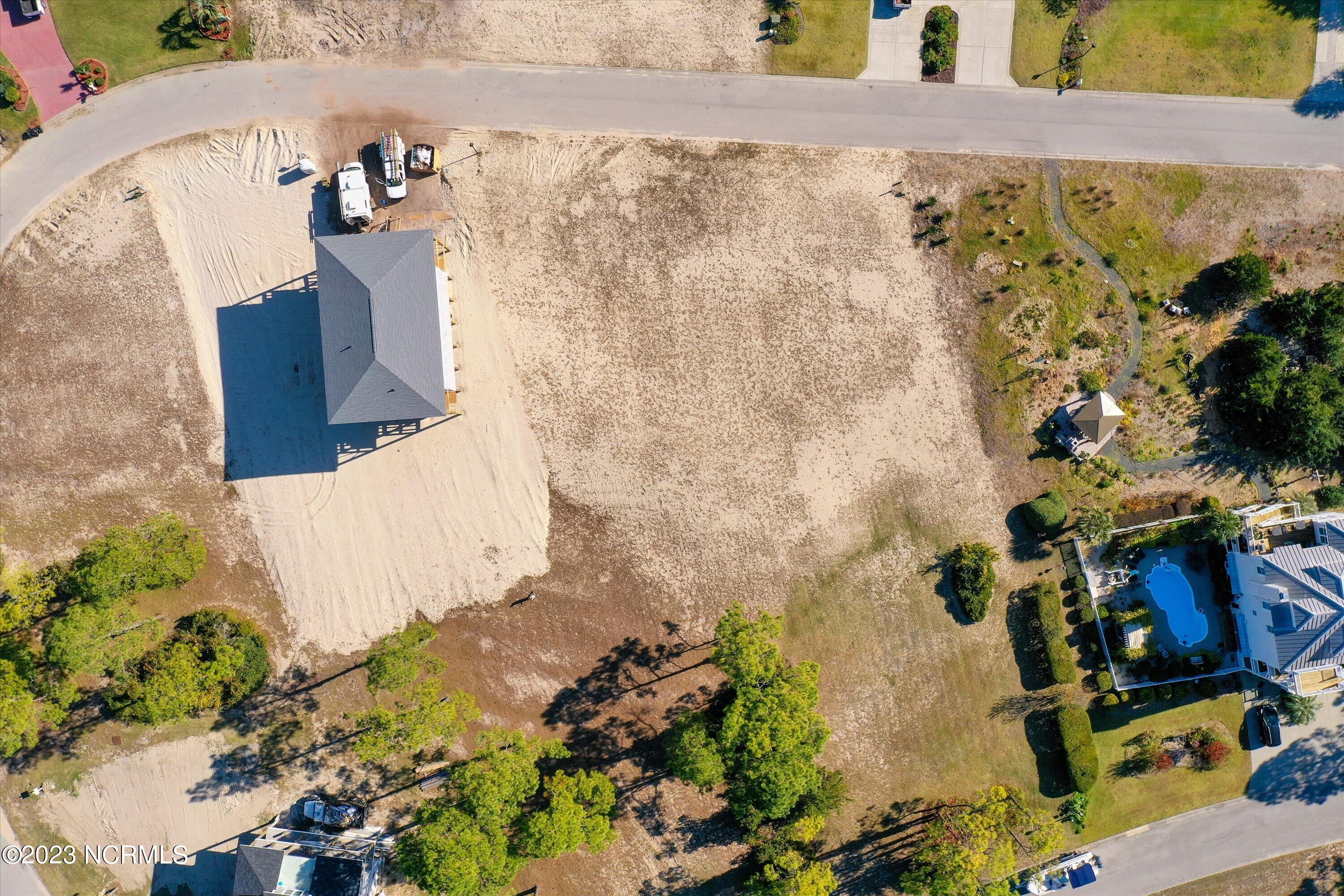 100506089 | Photo 21