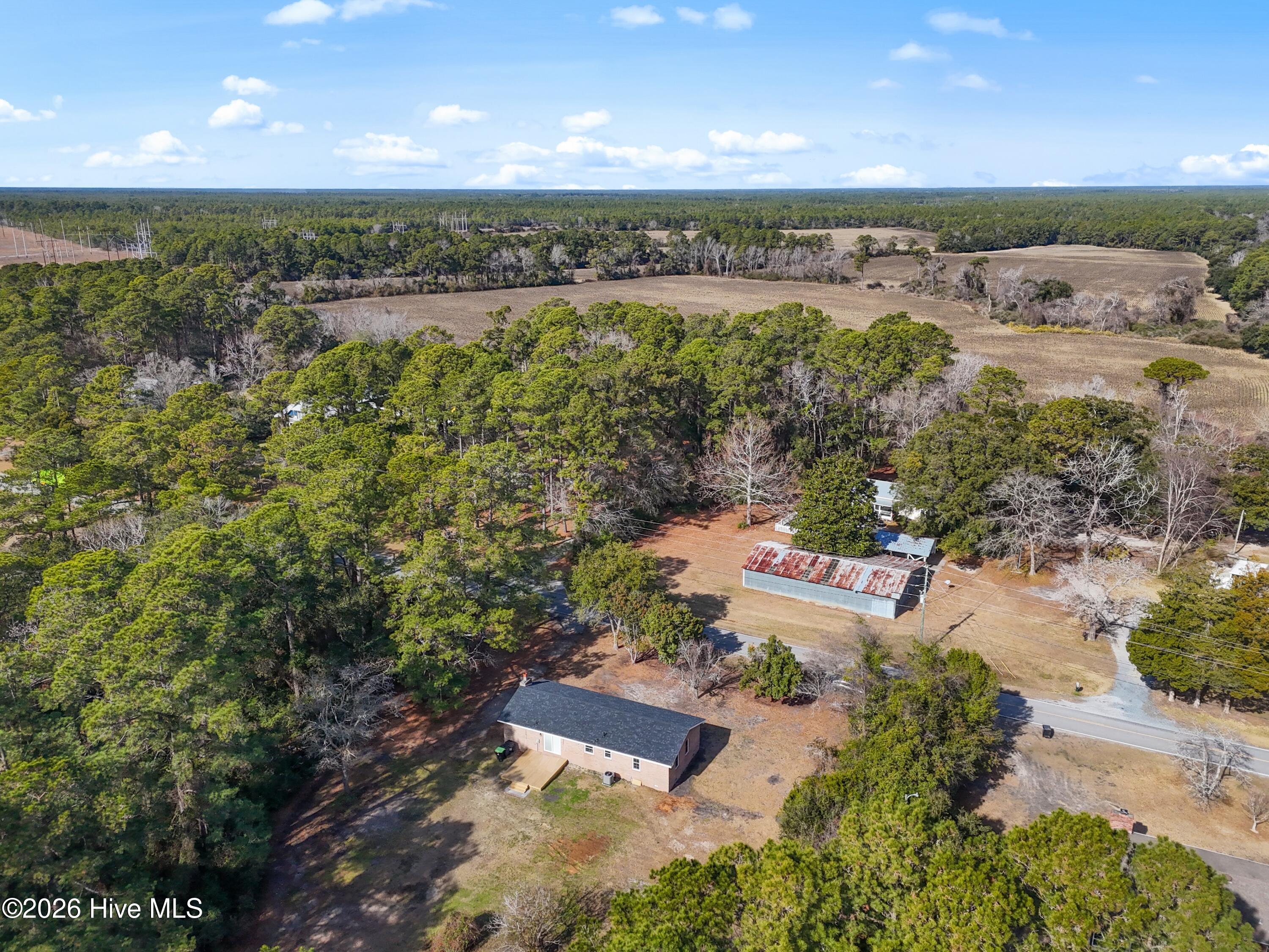 100550863 | Photo 47