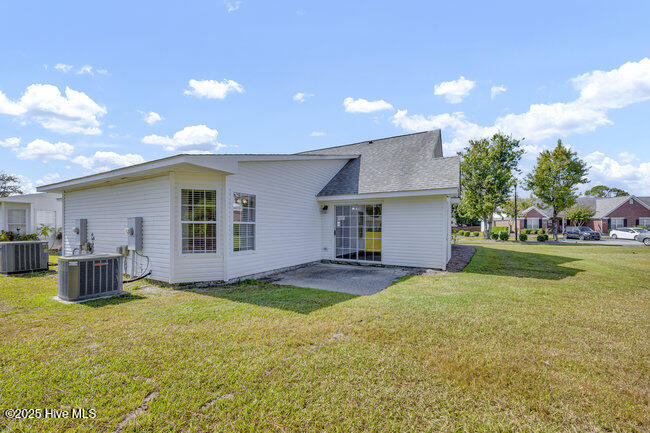 100532866 | Photo 23