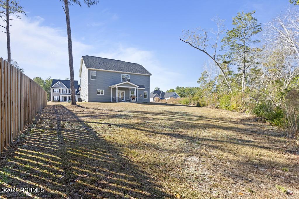 100531936 | Photo 30