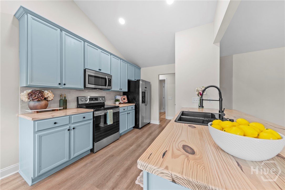 Property photo 9