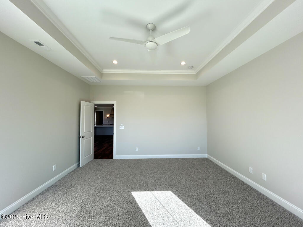 100510187 | Photo 39