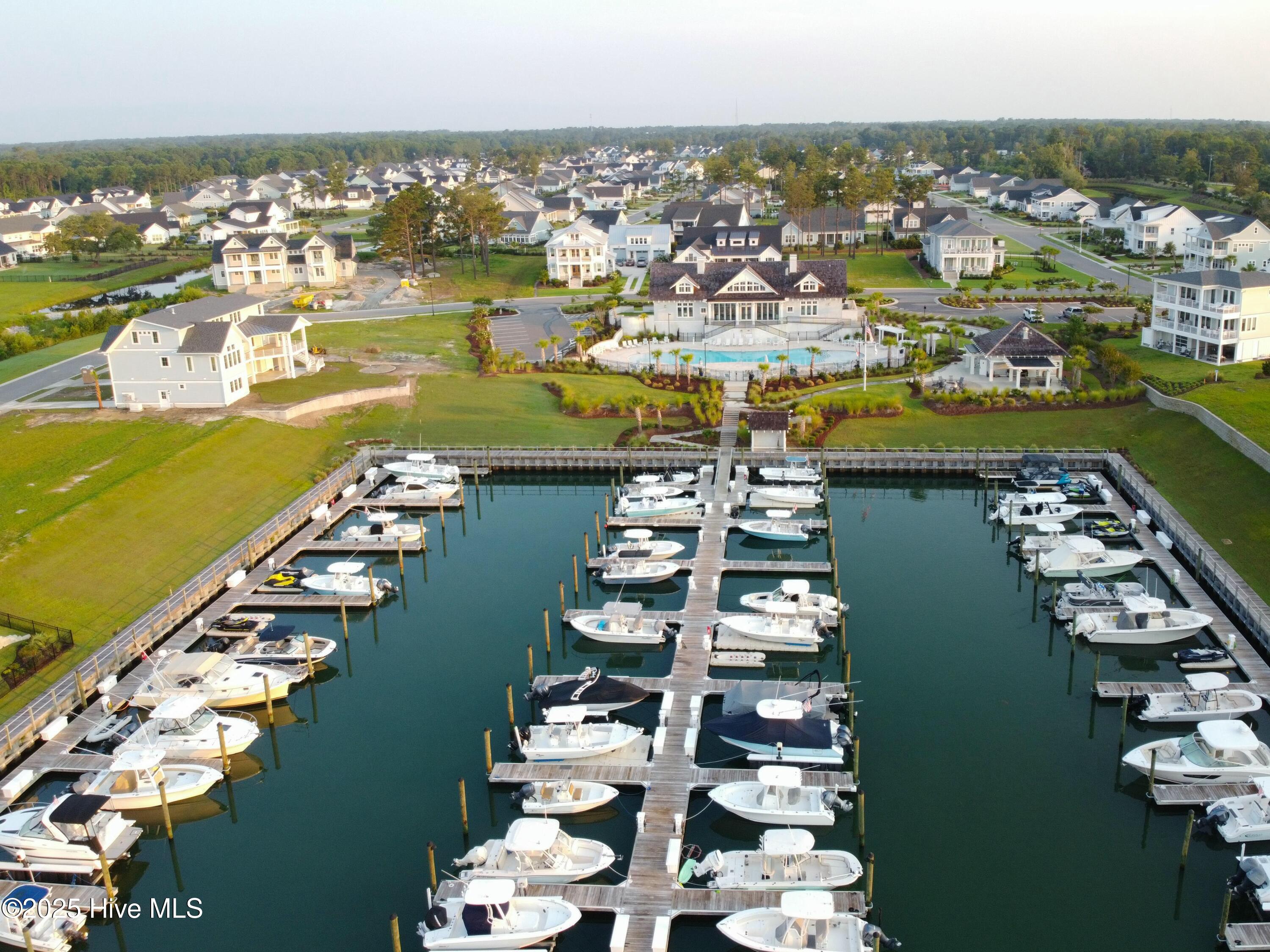 100489115 | Photo 29