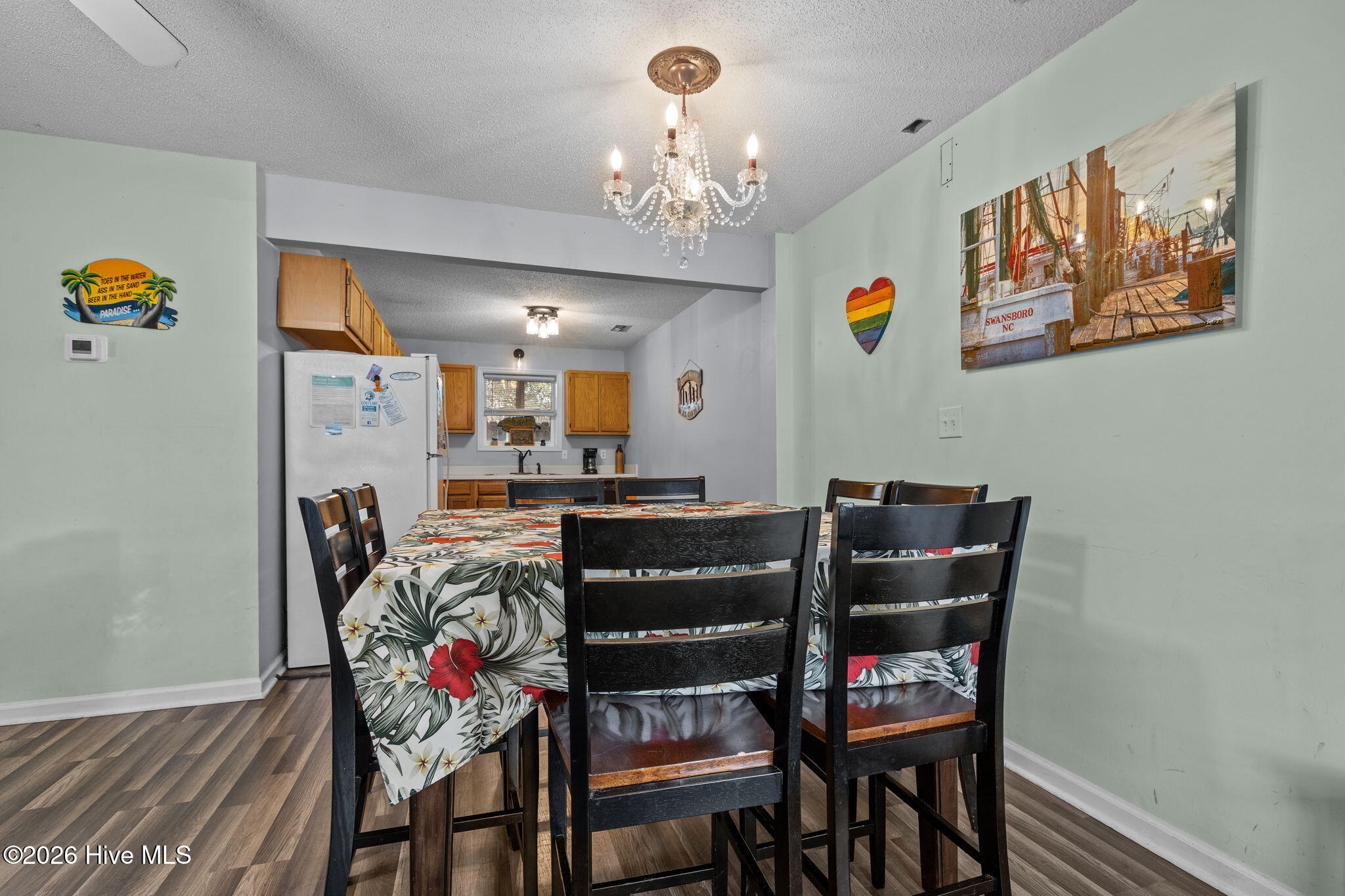 100545721 | Photo 22