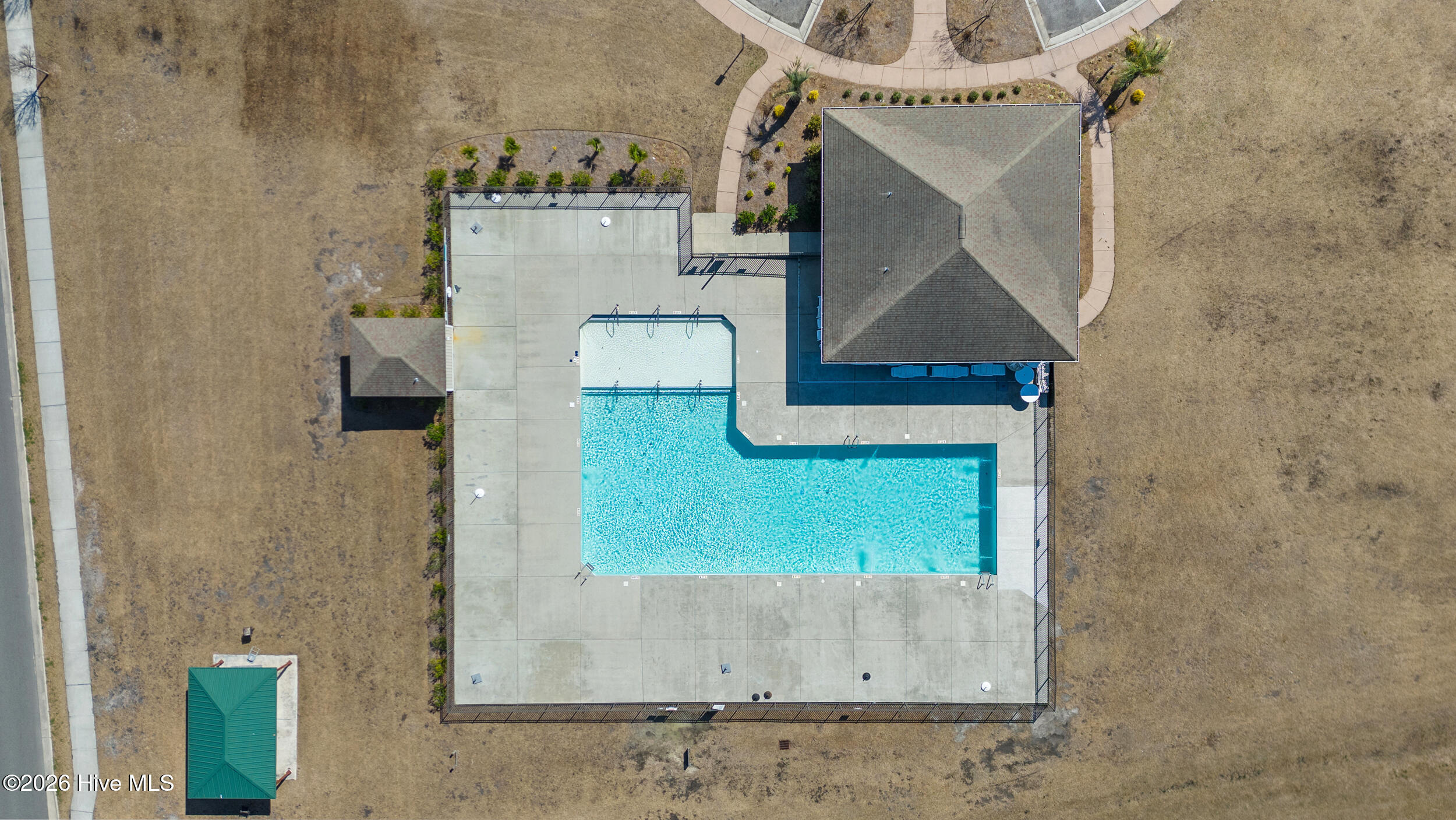 100556435 | Photo 54