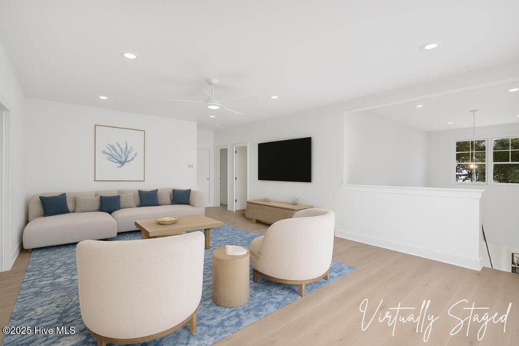 100516438 | Photo 26