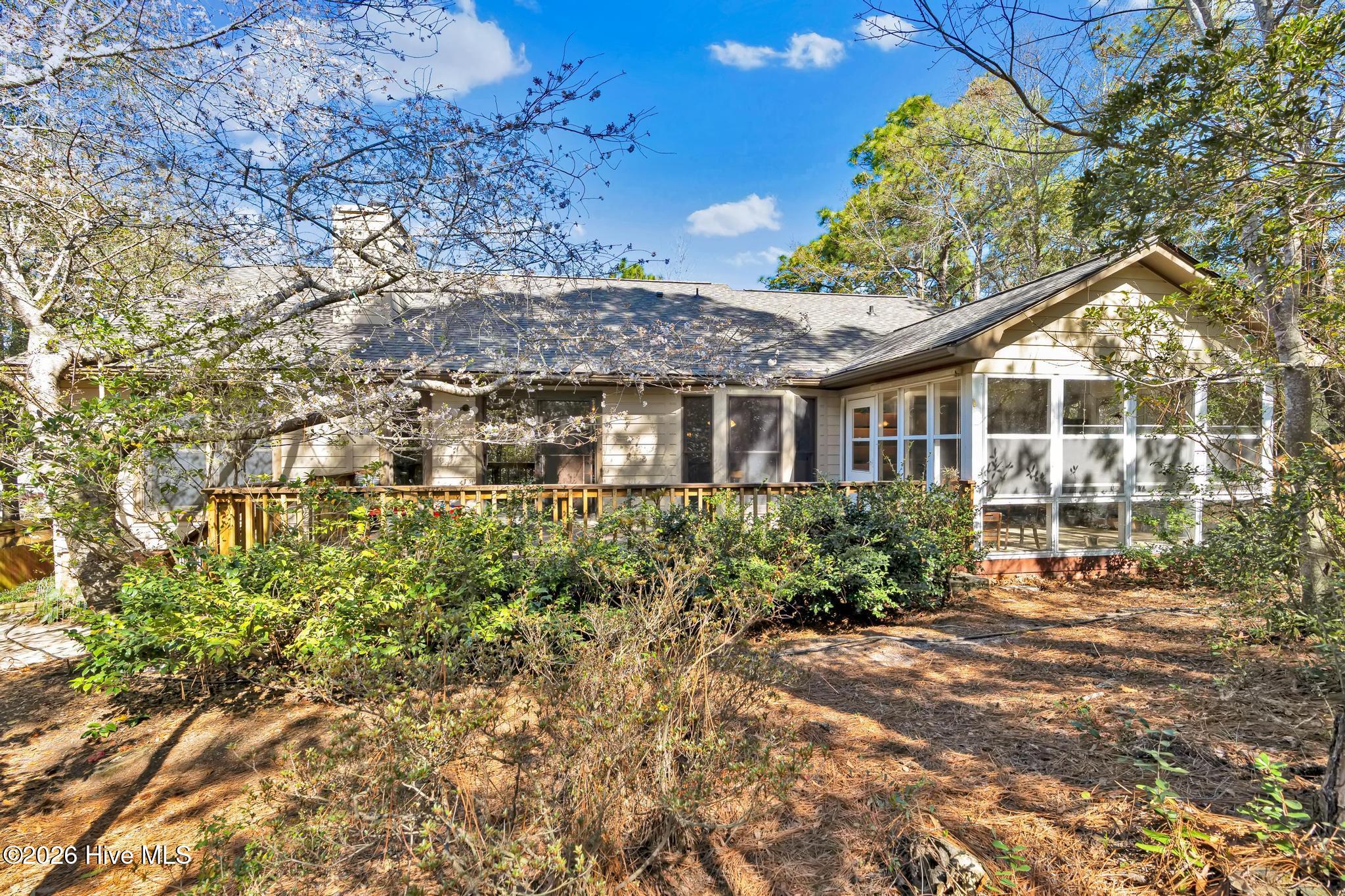 100561696 | Photo 21