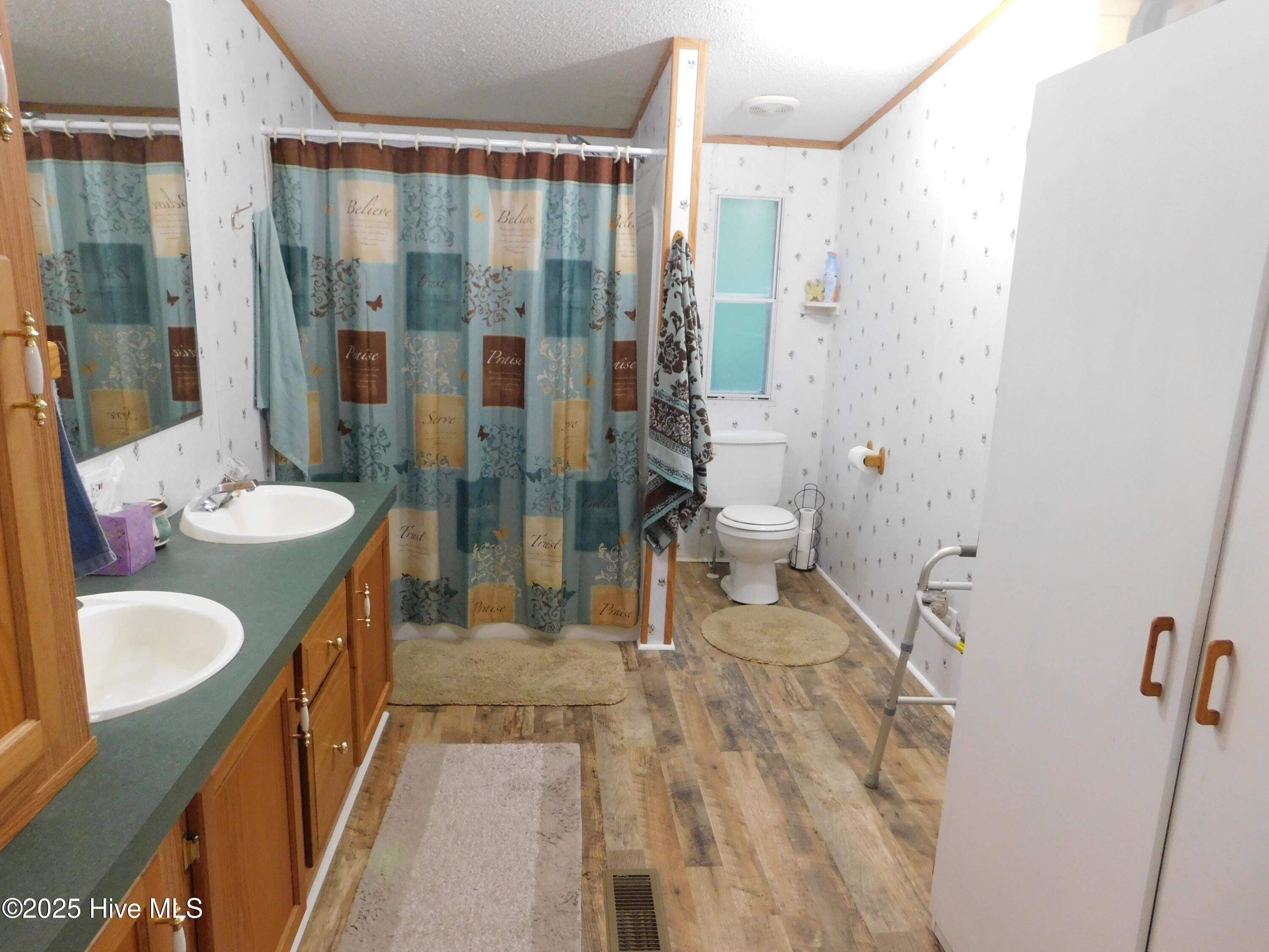 Homes for sale in Hertford, NC | 141 W Island Trl, Hertford, NC 27944 | MLS# 100497144