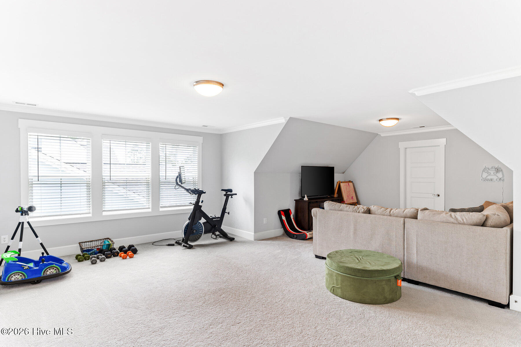 100548858 | Photo 13