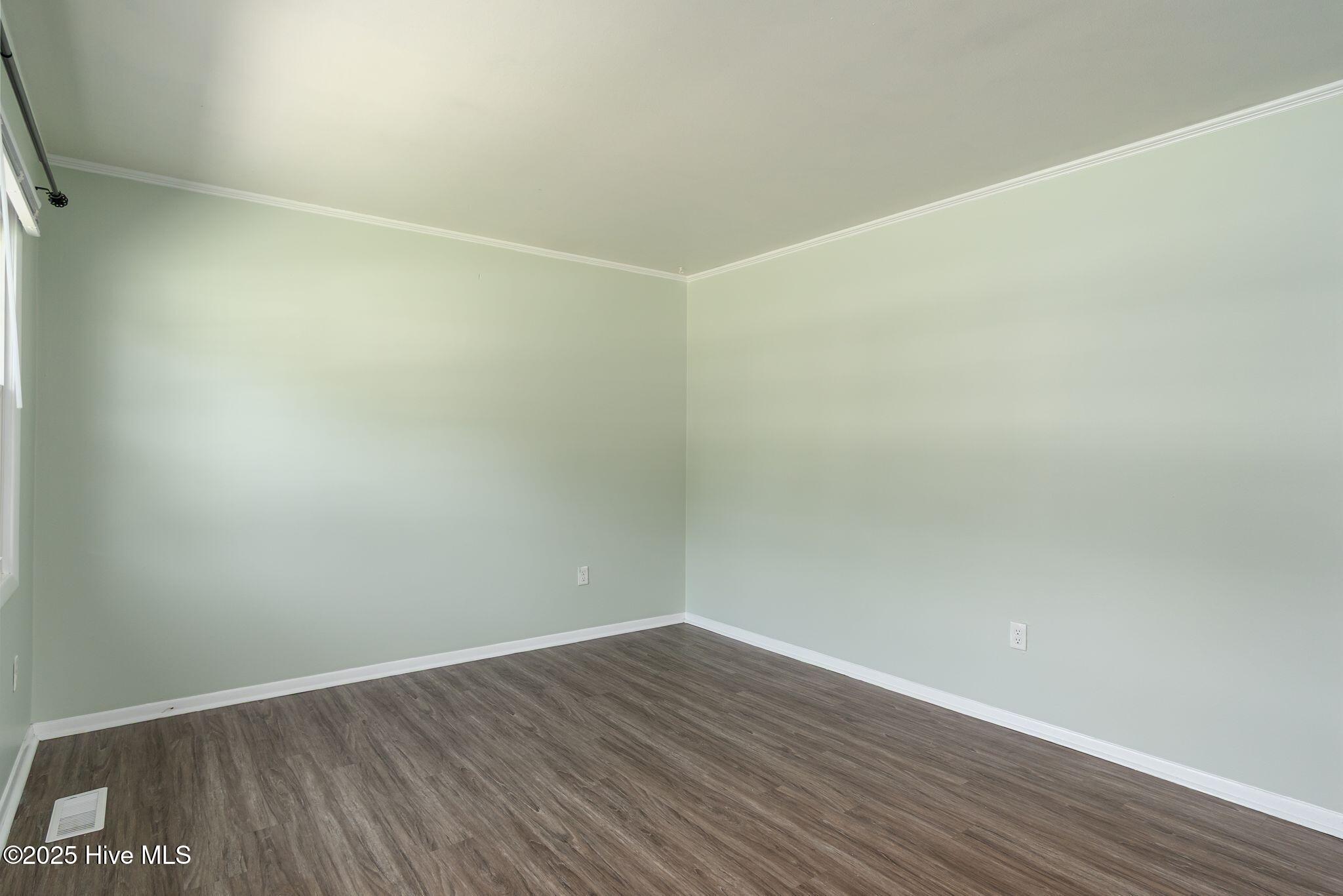 314 Cardinal Road, Jacksonville, NC 28546 – photo 8: 314 Cardinal-8