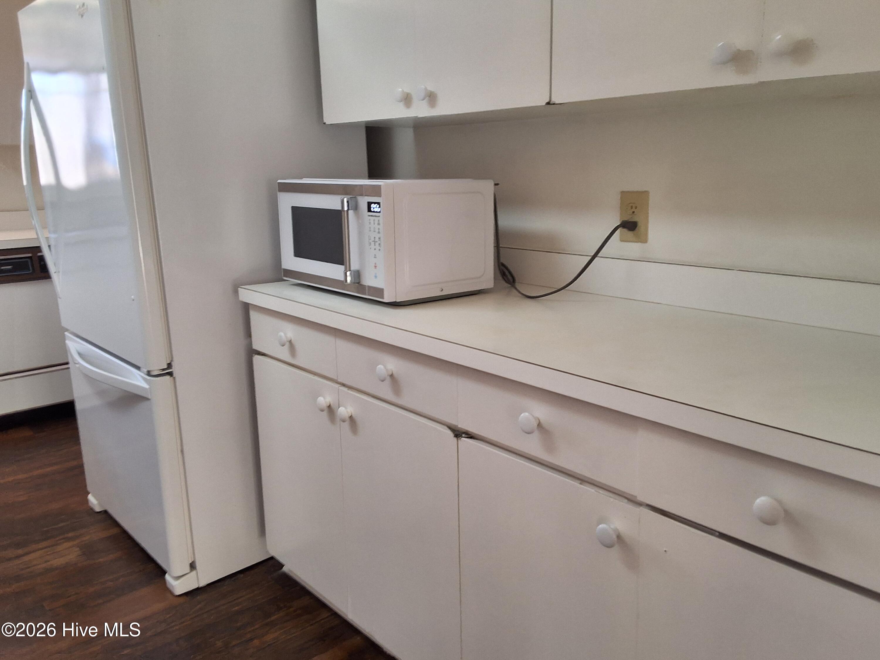 100554569 | Photo 37