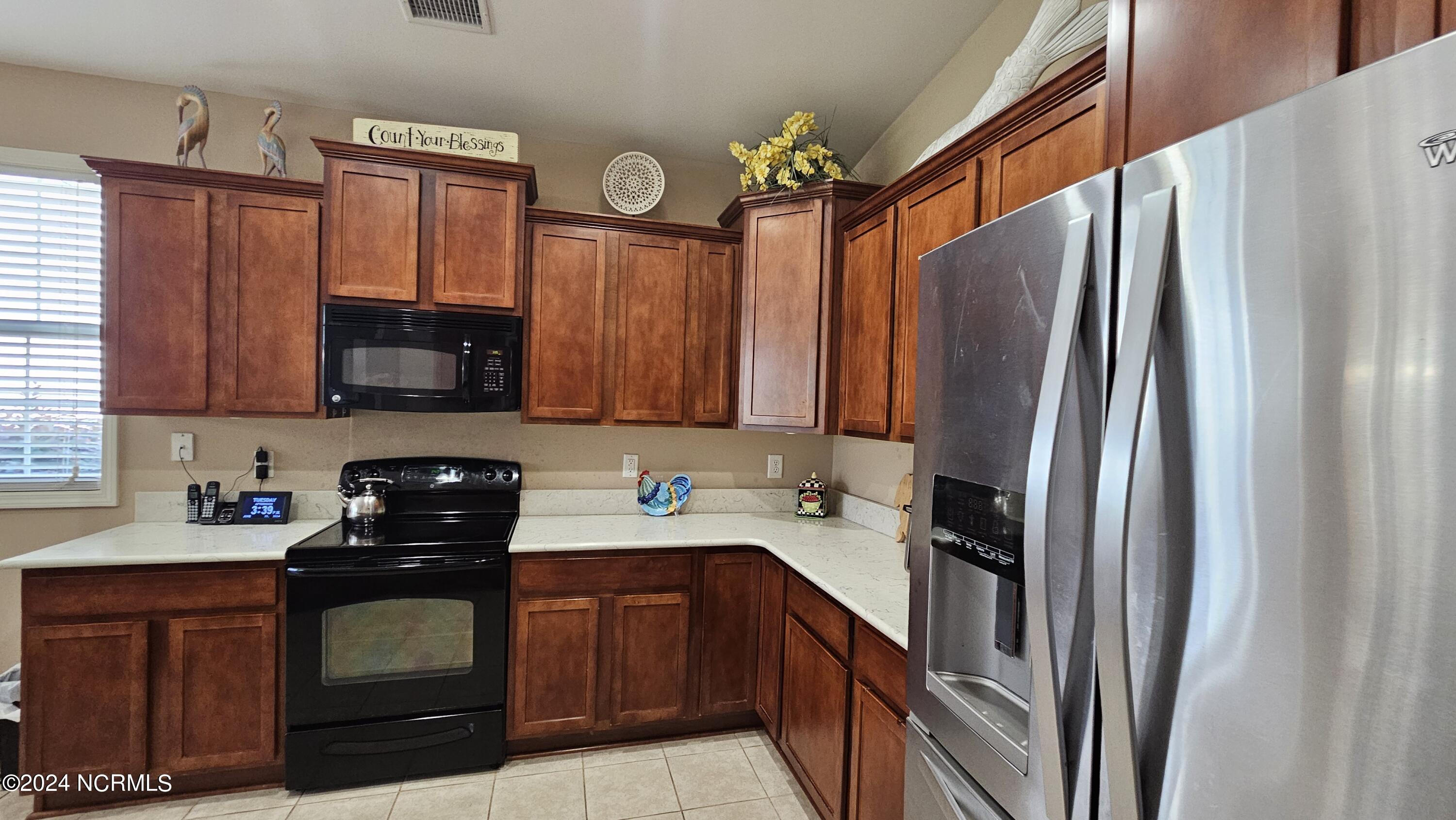 100565741 | Photo 20