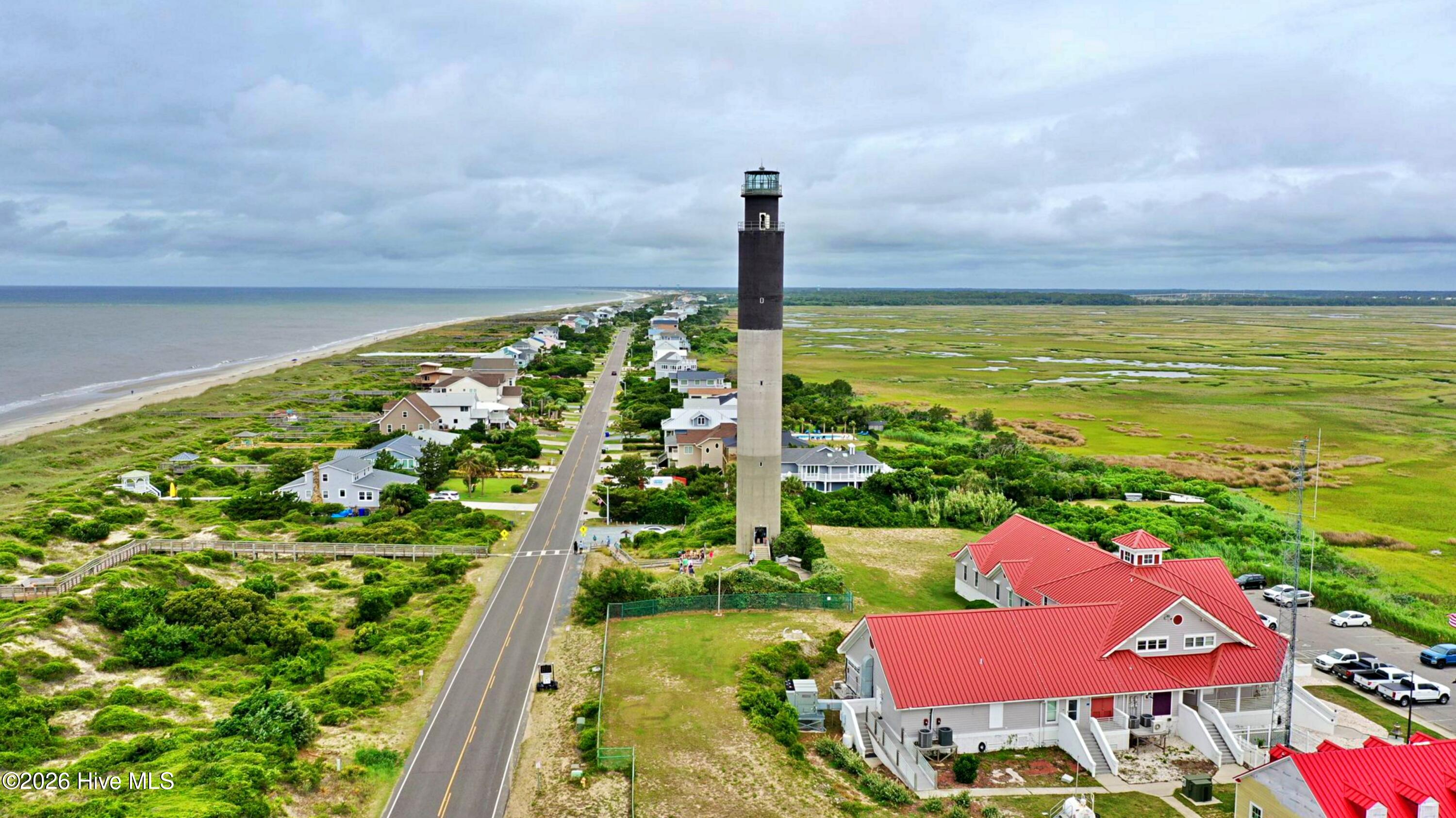 100563218 | Photo 32