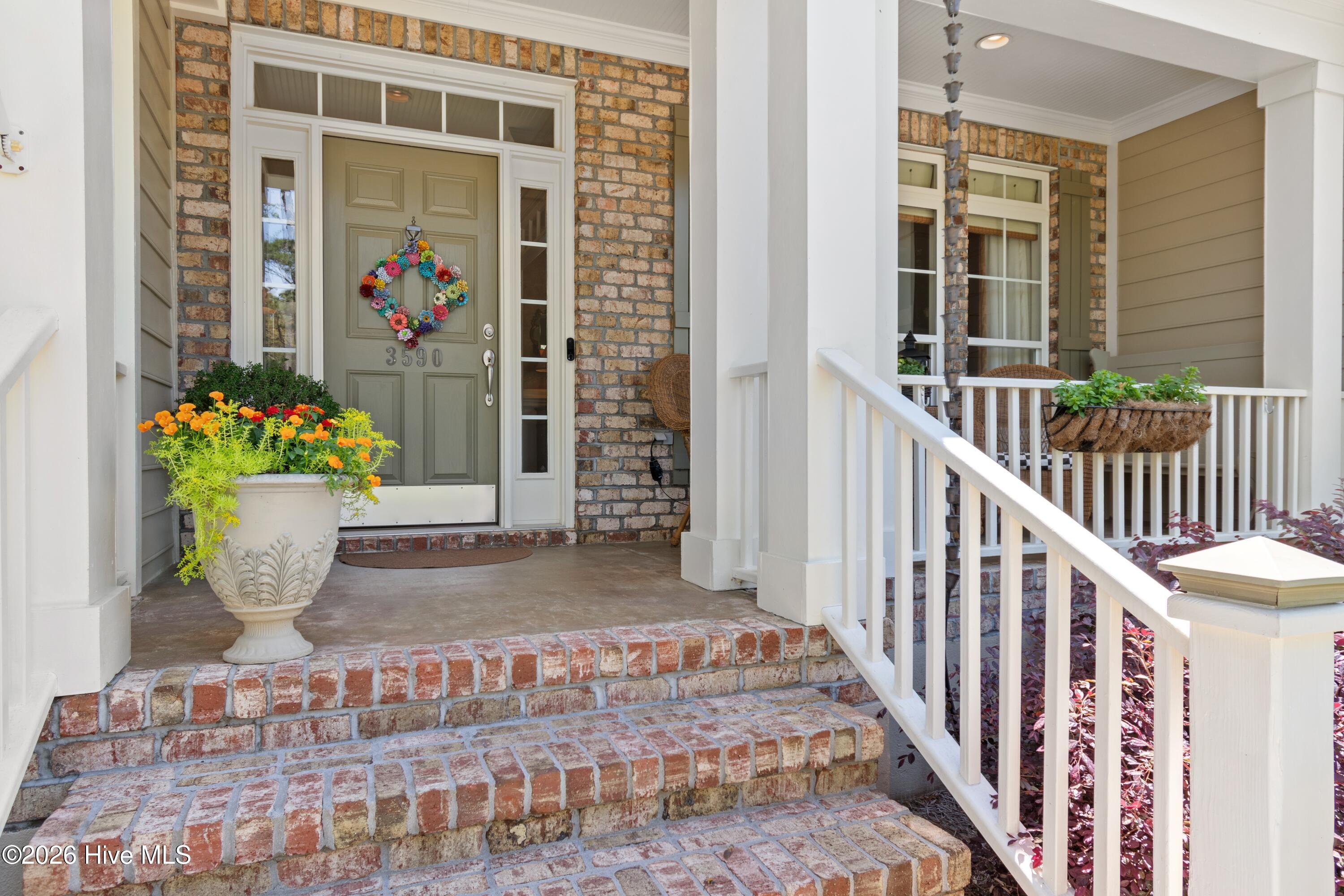 100567309 | Photo 10