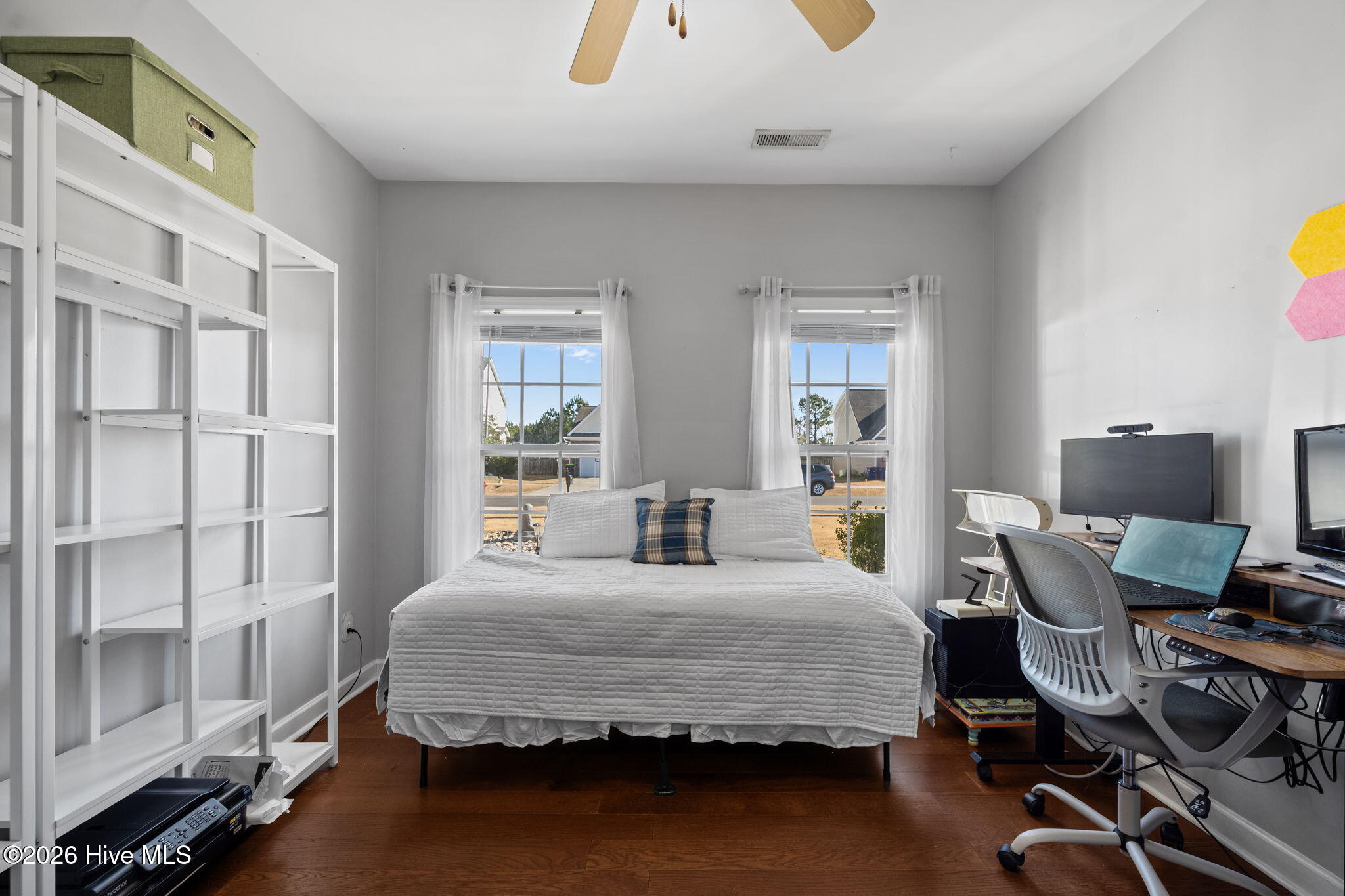 100547536 | Photo 12