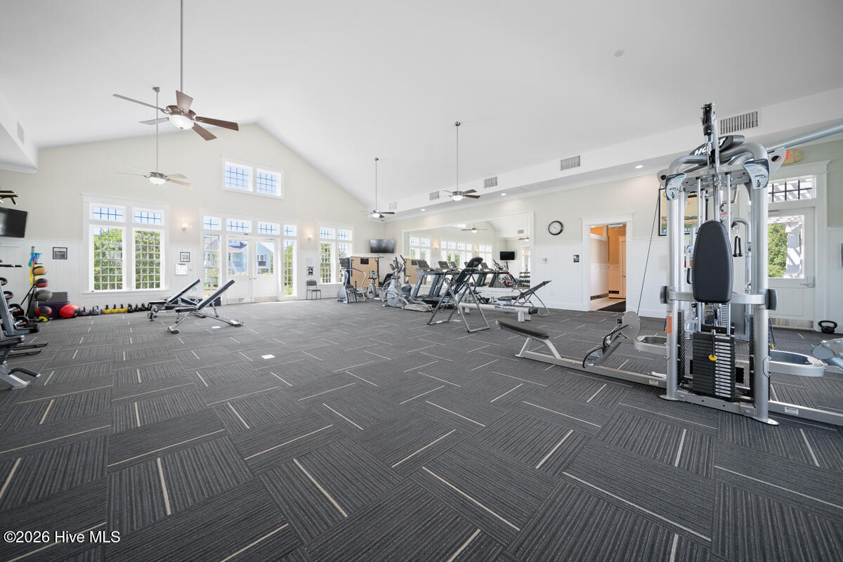 100501651 | Photo 50