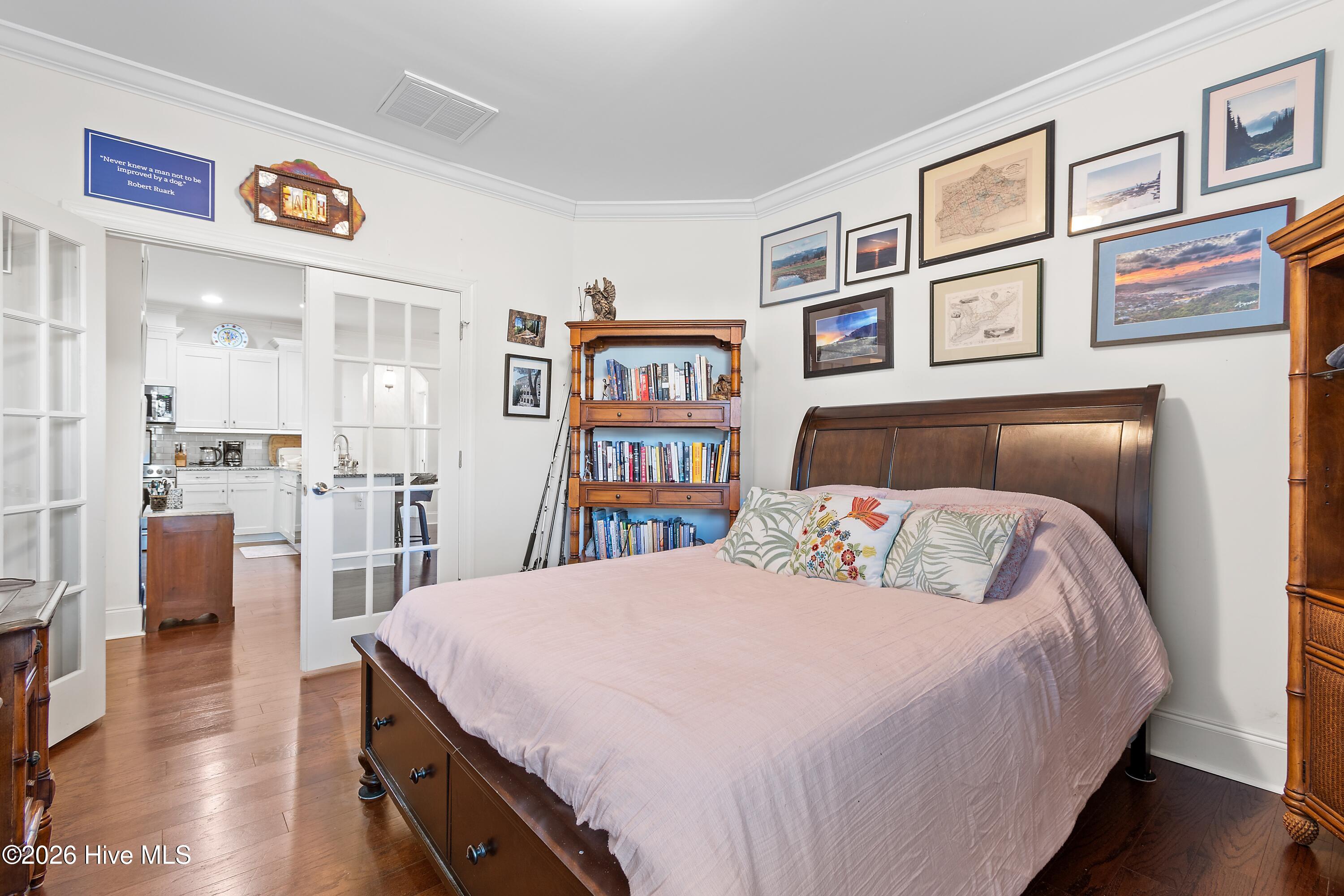 100548400 | Photo 30