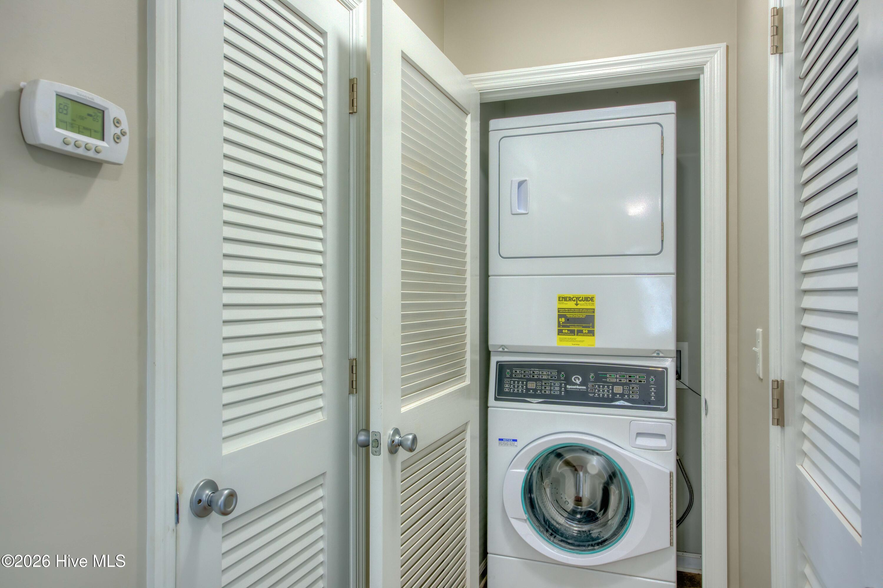 100558539 | Photo 33