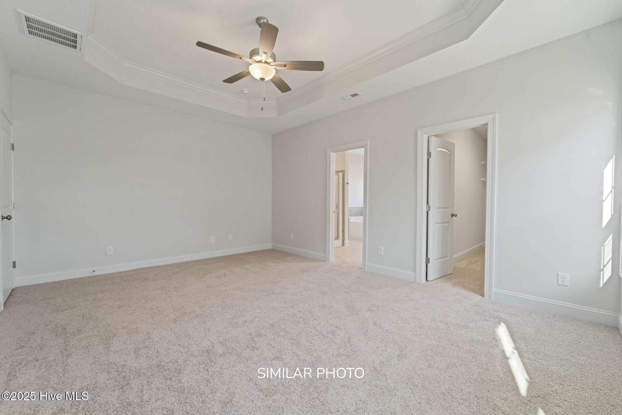 100536292 | Photo 13