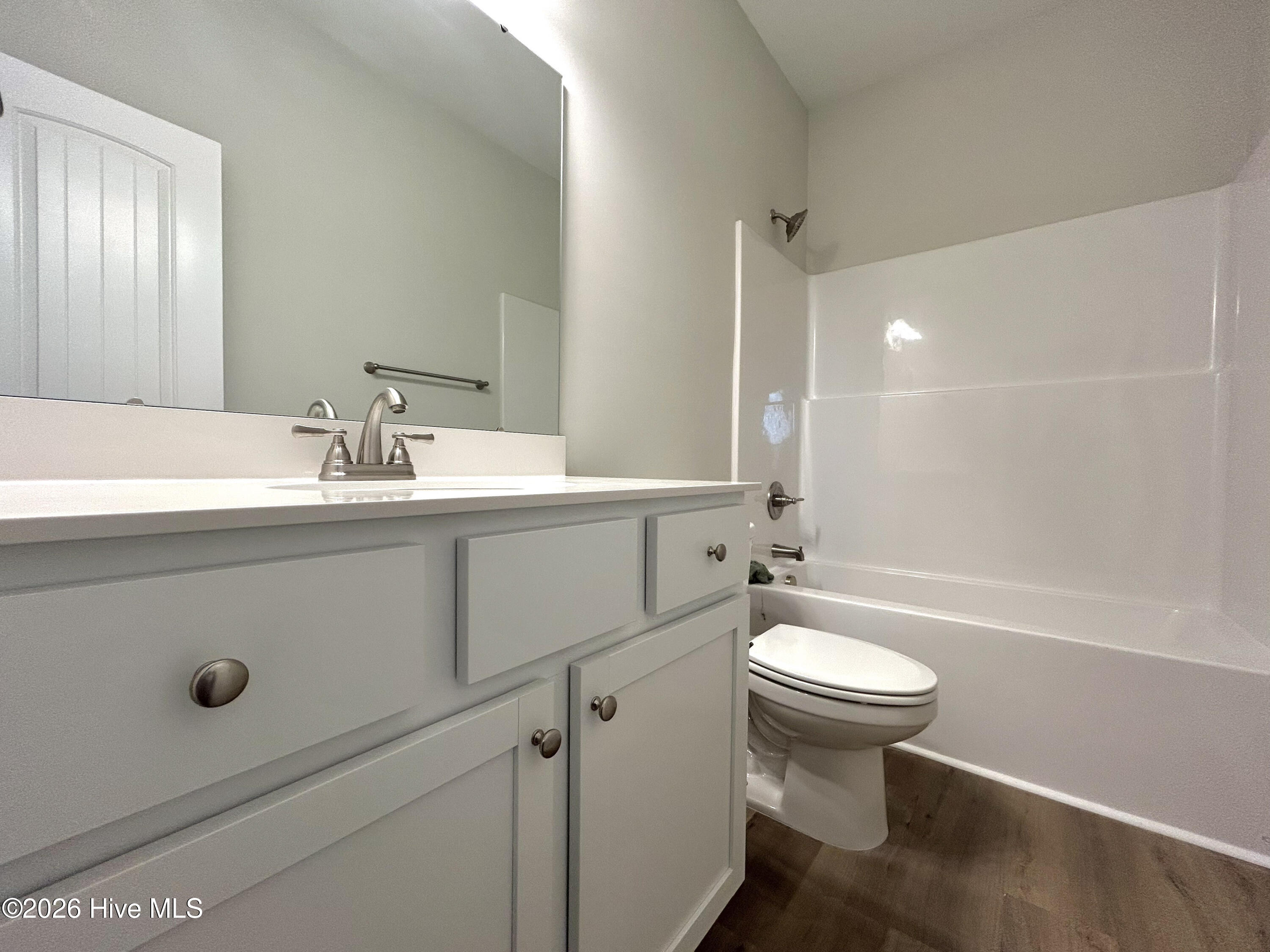 100560362 | Photo 43