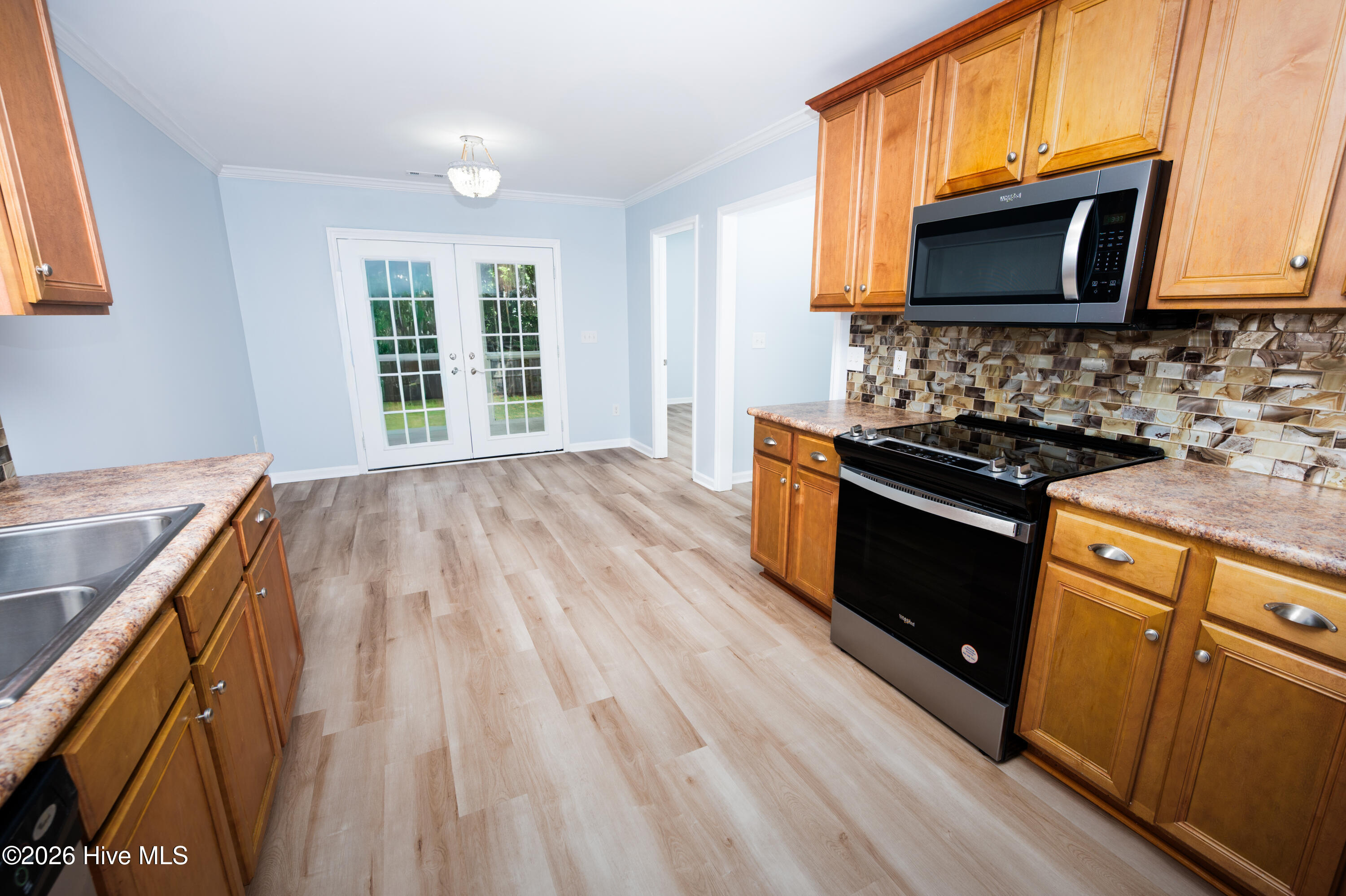 100 Lakeside Green Drive,New Bern